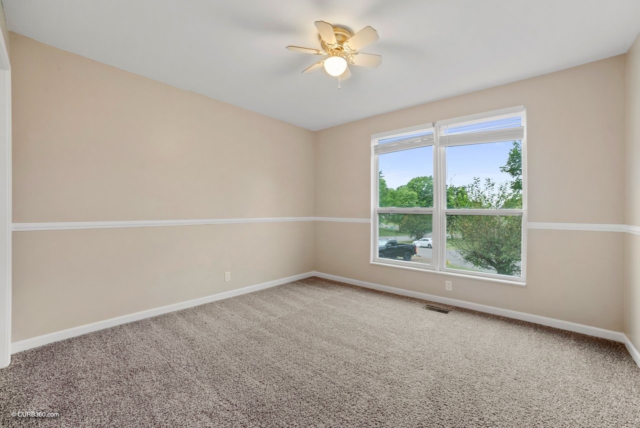 104 Jacksons Retreat Ct