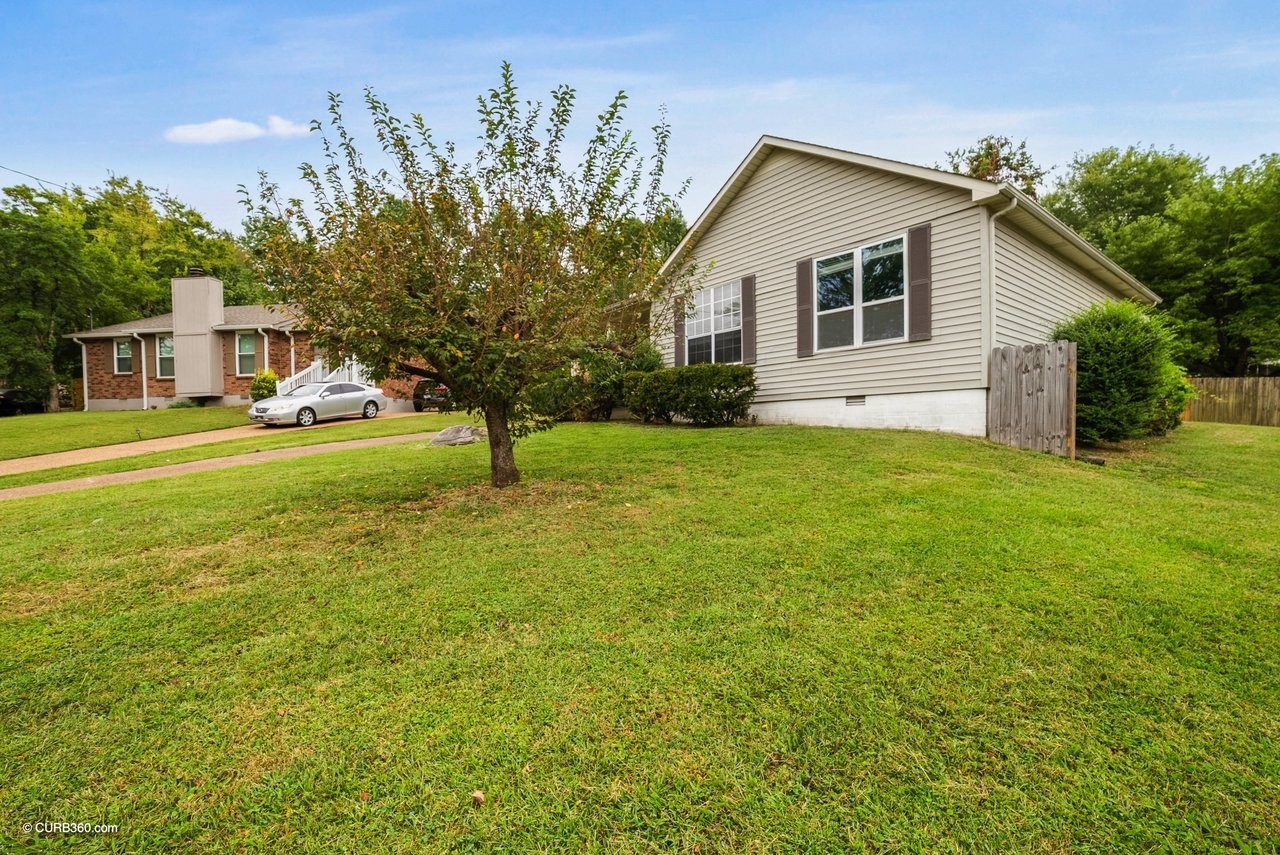 104 Jacksons Retreat Ct