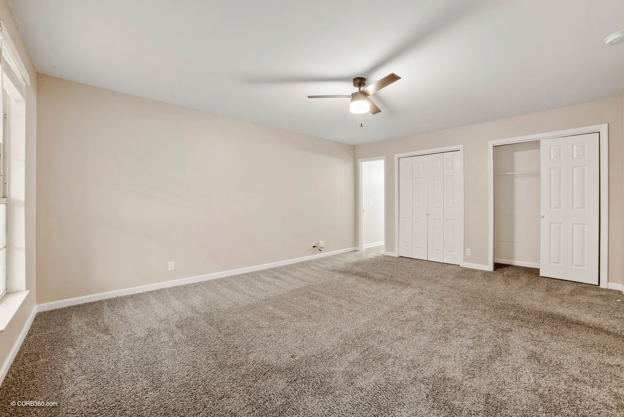 104 Jacksons Retreat Ct