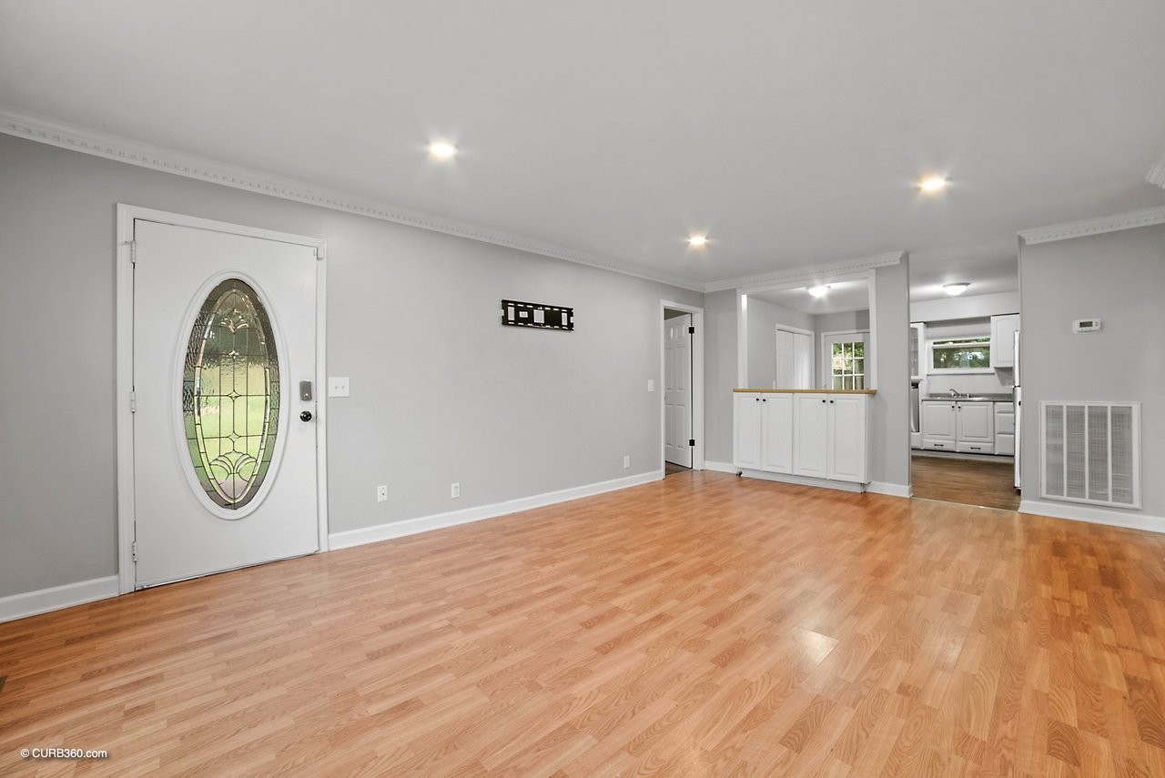 104 Jacksons Retreat Ct