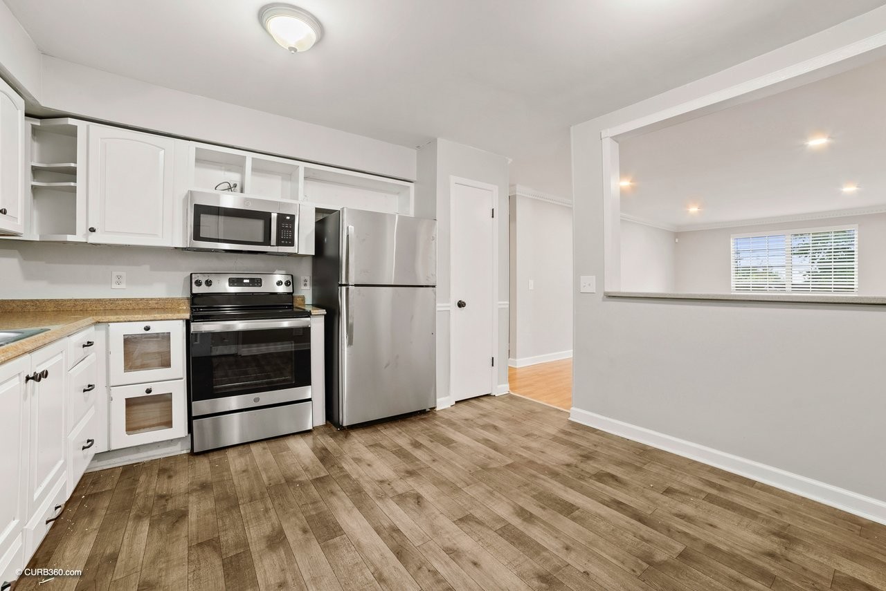 104 Jacksons Retreat Ct