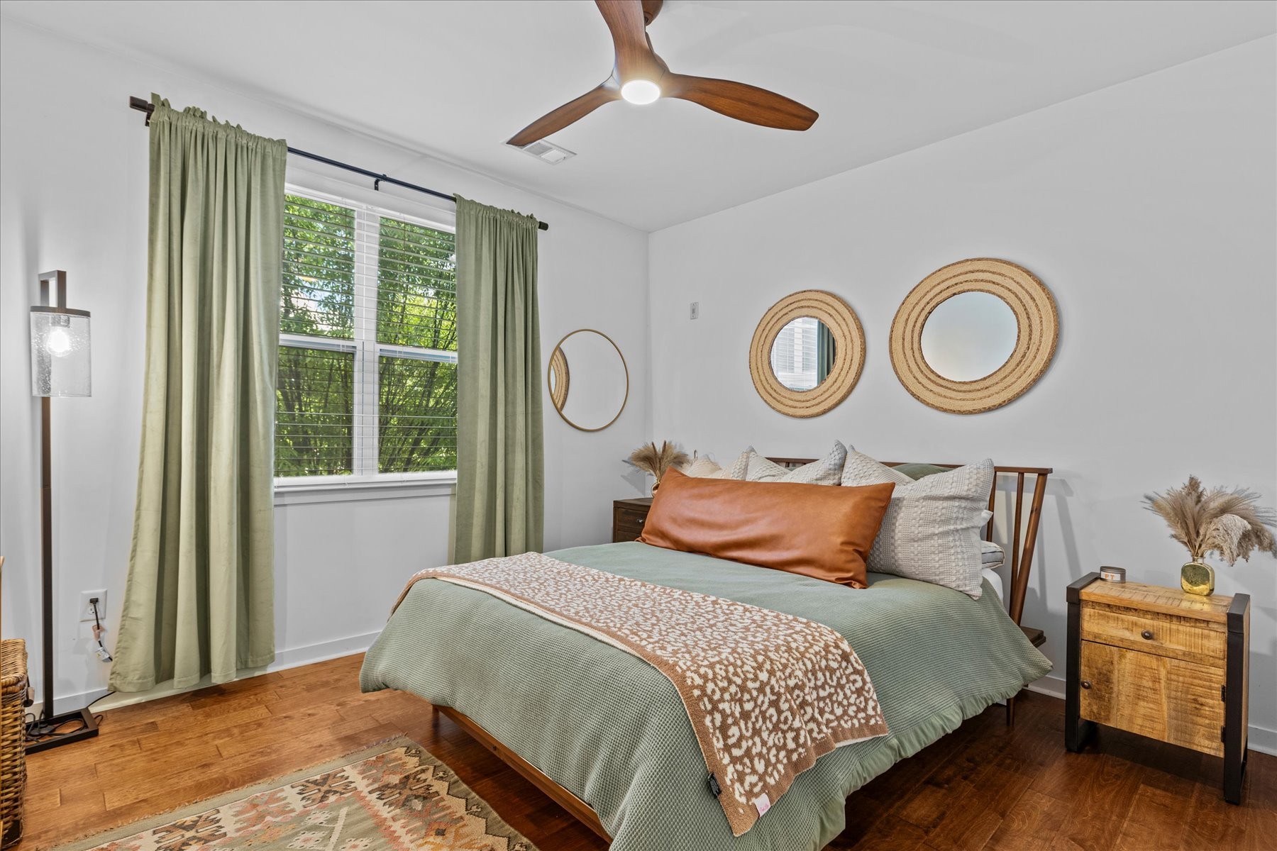 1122 Litton Ave Unit: 215