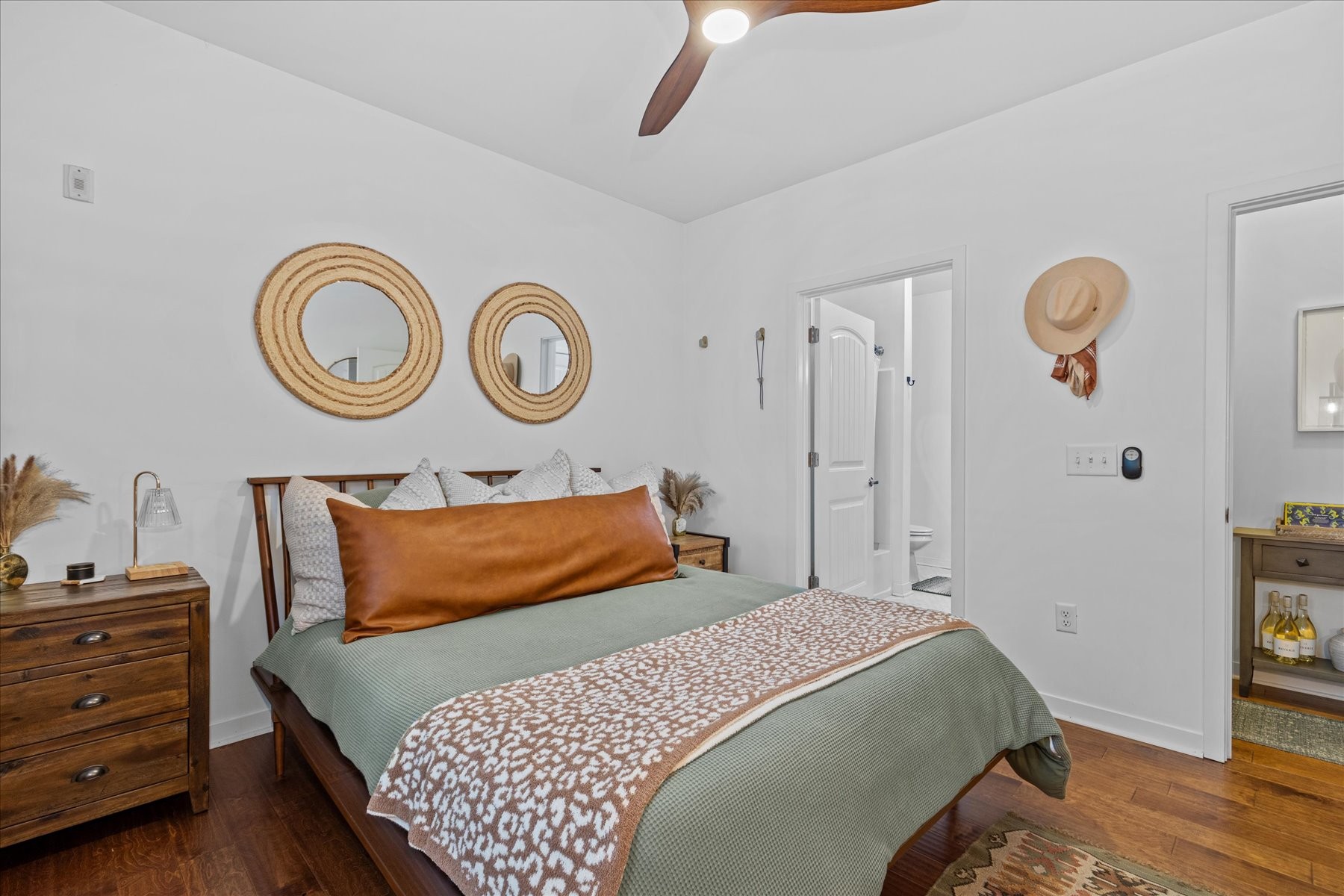 1122 Litton Ave Unit: 215