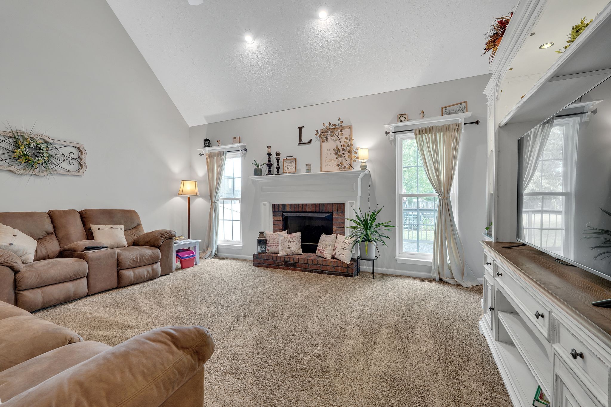 7315 Powells Chapel Rd