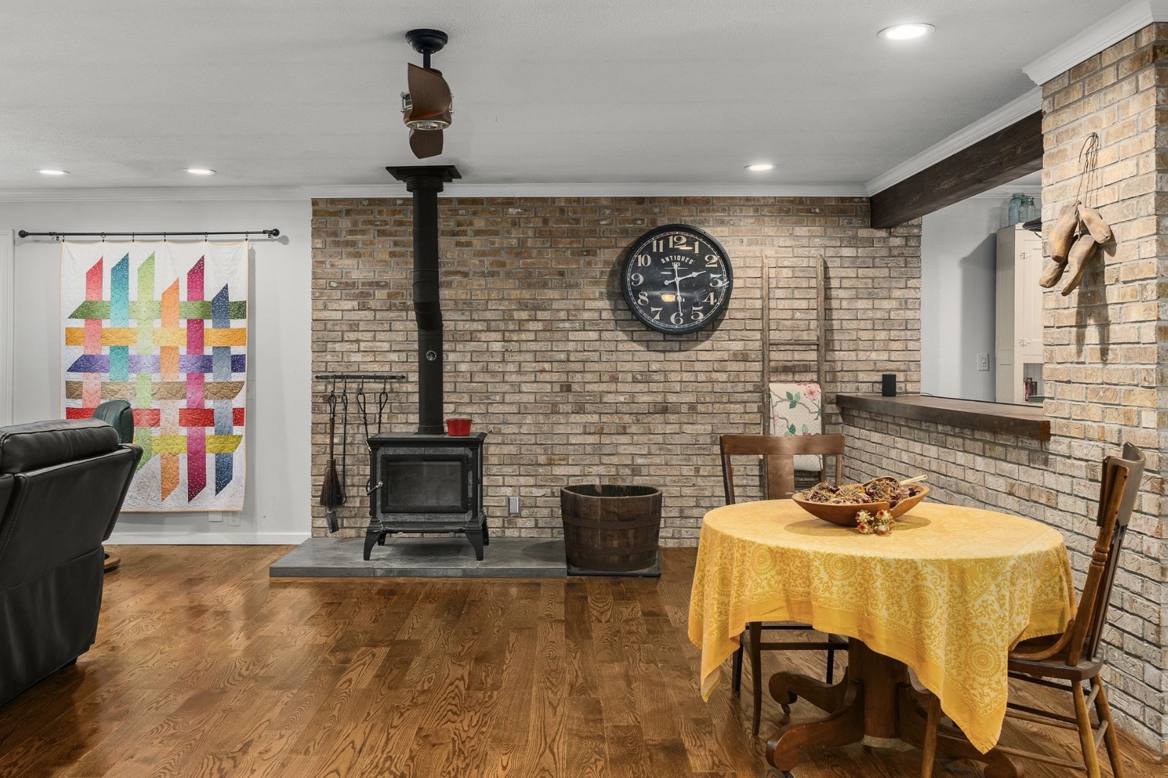 205 Gwynn Rd Unit: Hngr 9