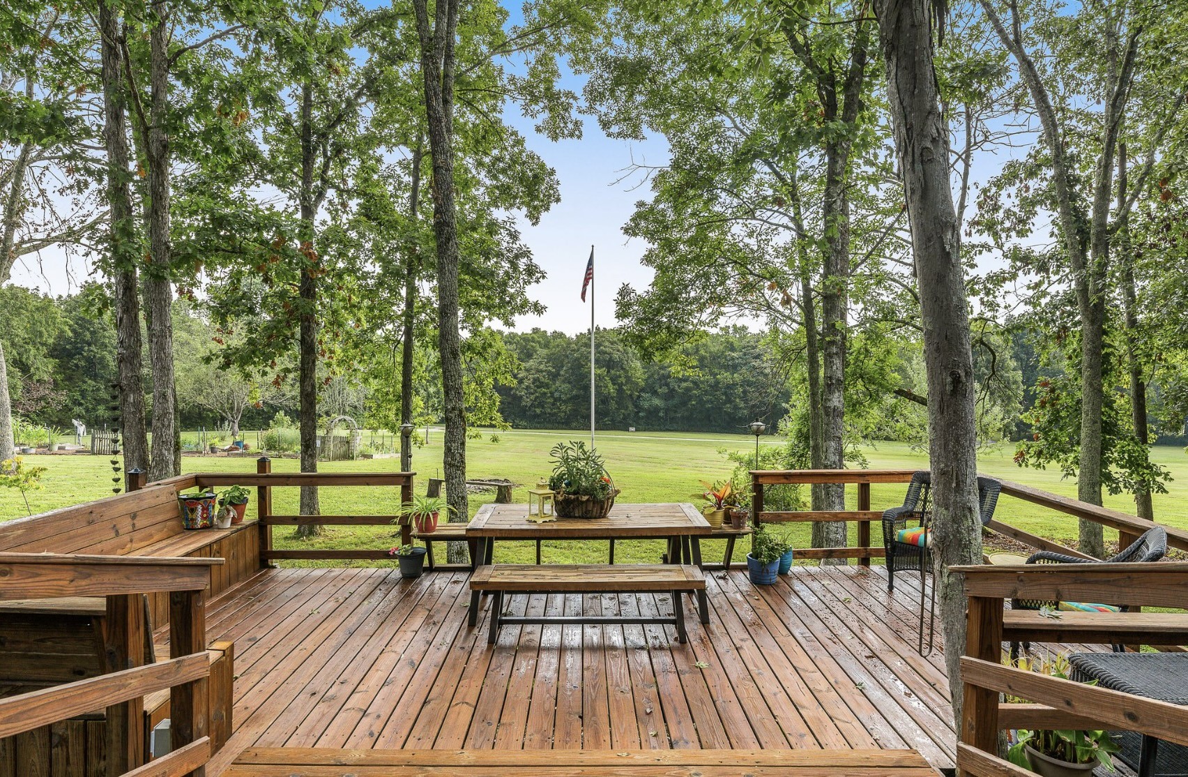 205 Gwynn Rd Unit: Hngr 9