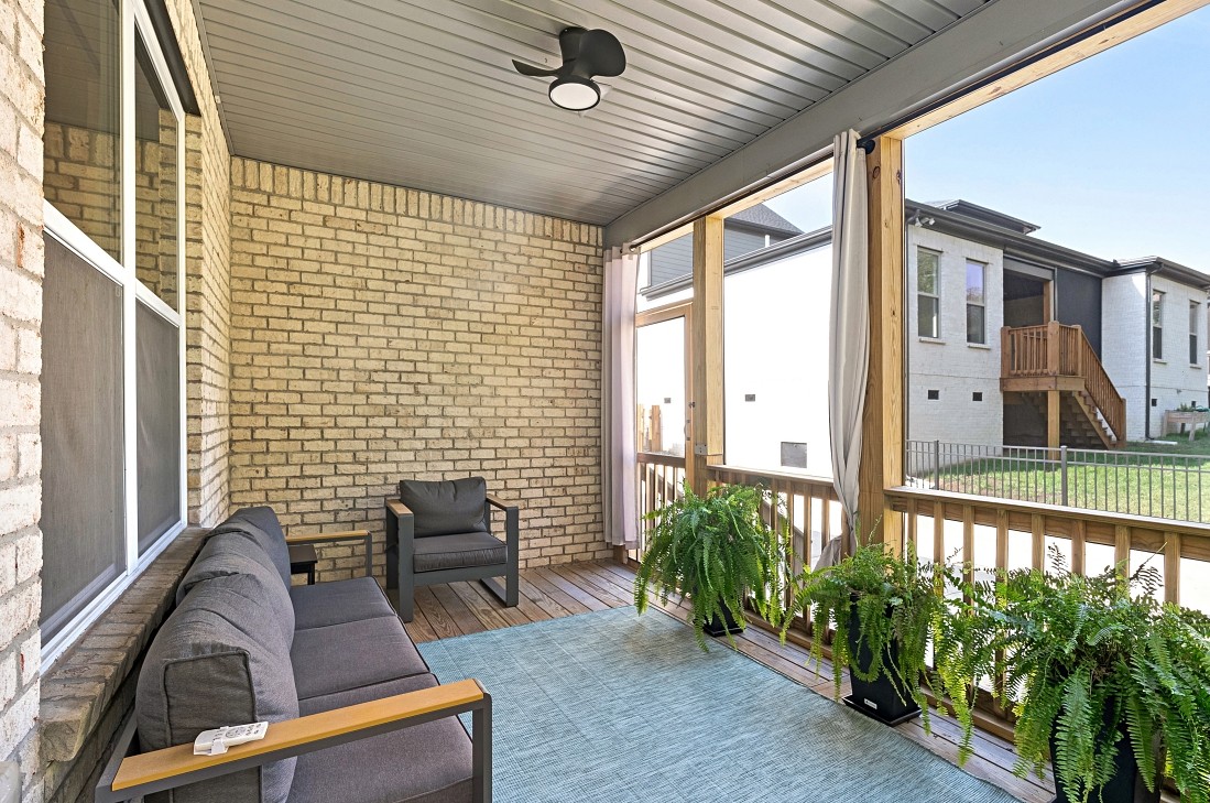 1028 Nave Ct