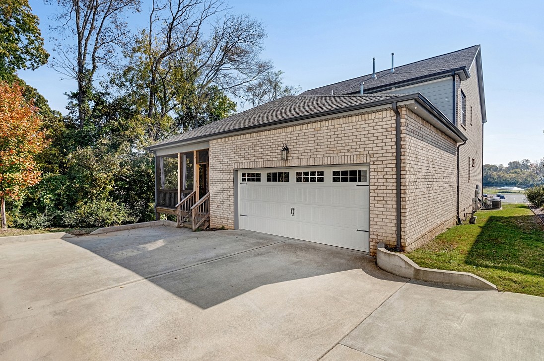 1028 Nave Ct