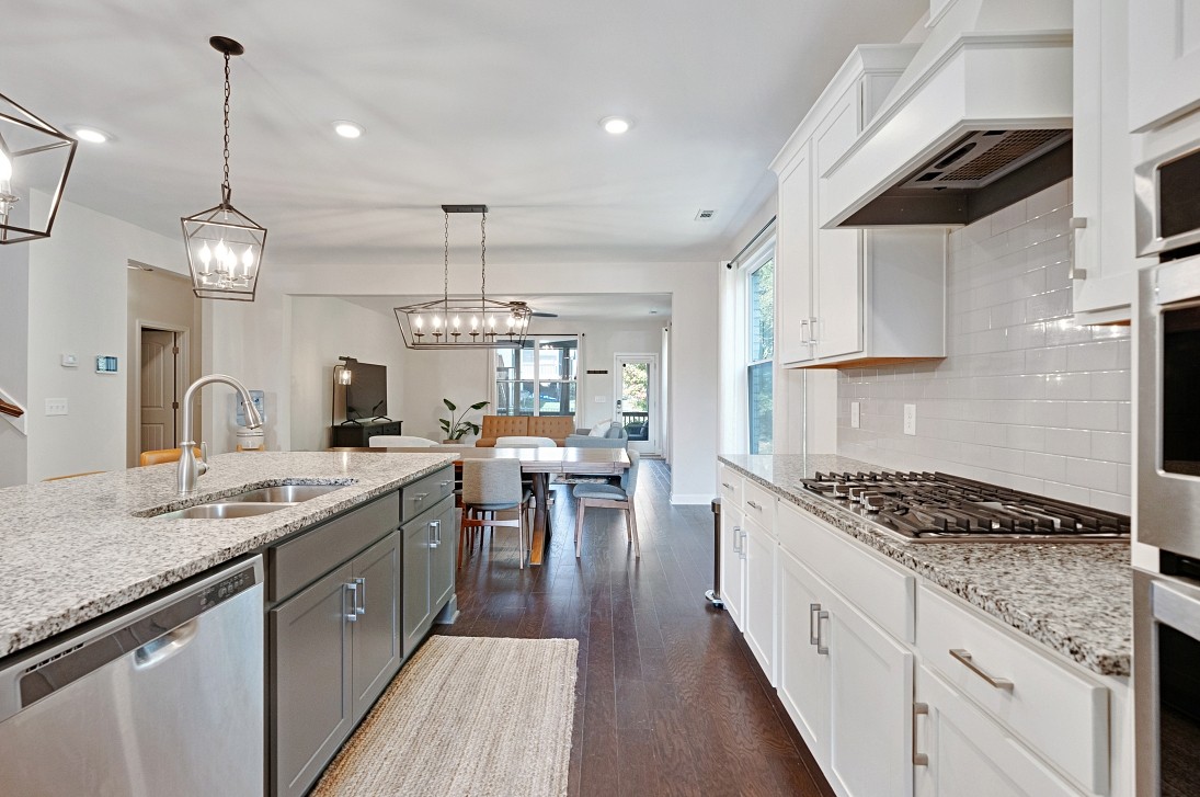 1028 Nave Ct
