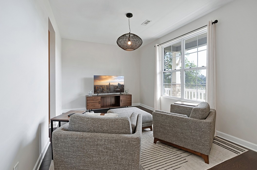 1028 Nave Ct