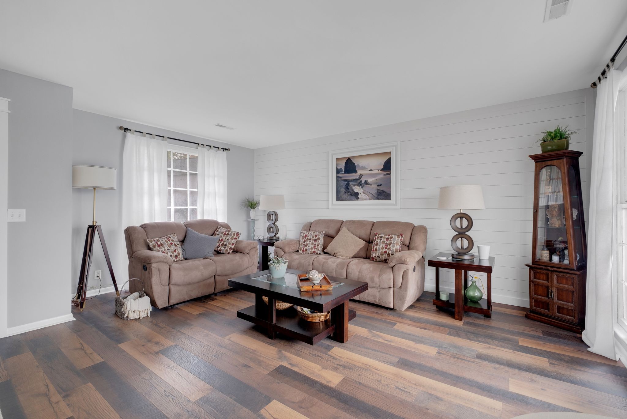 103 Shore Hill Cir