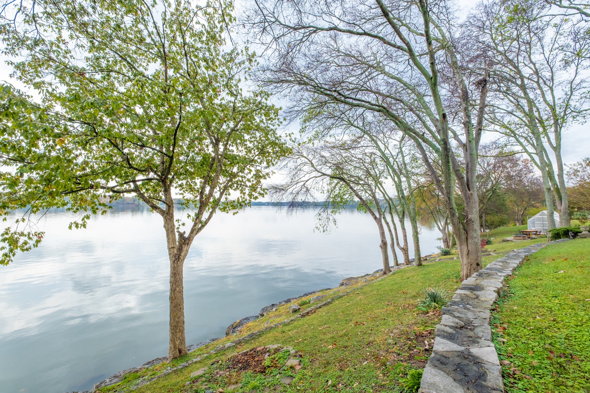 103 Shore Hill Cir