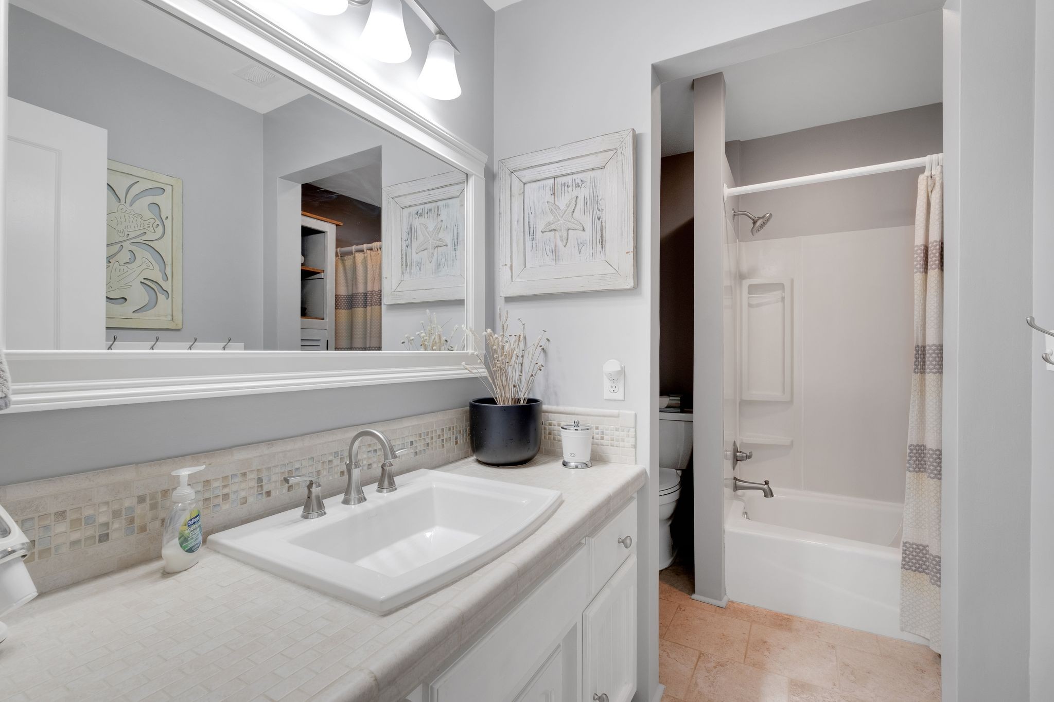 103 Shore Hill Cir
