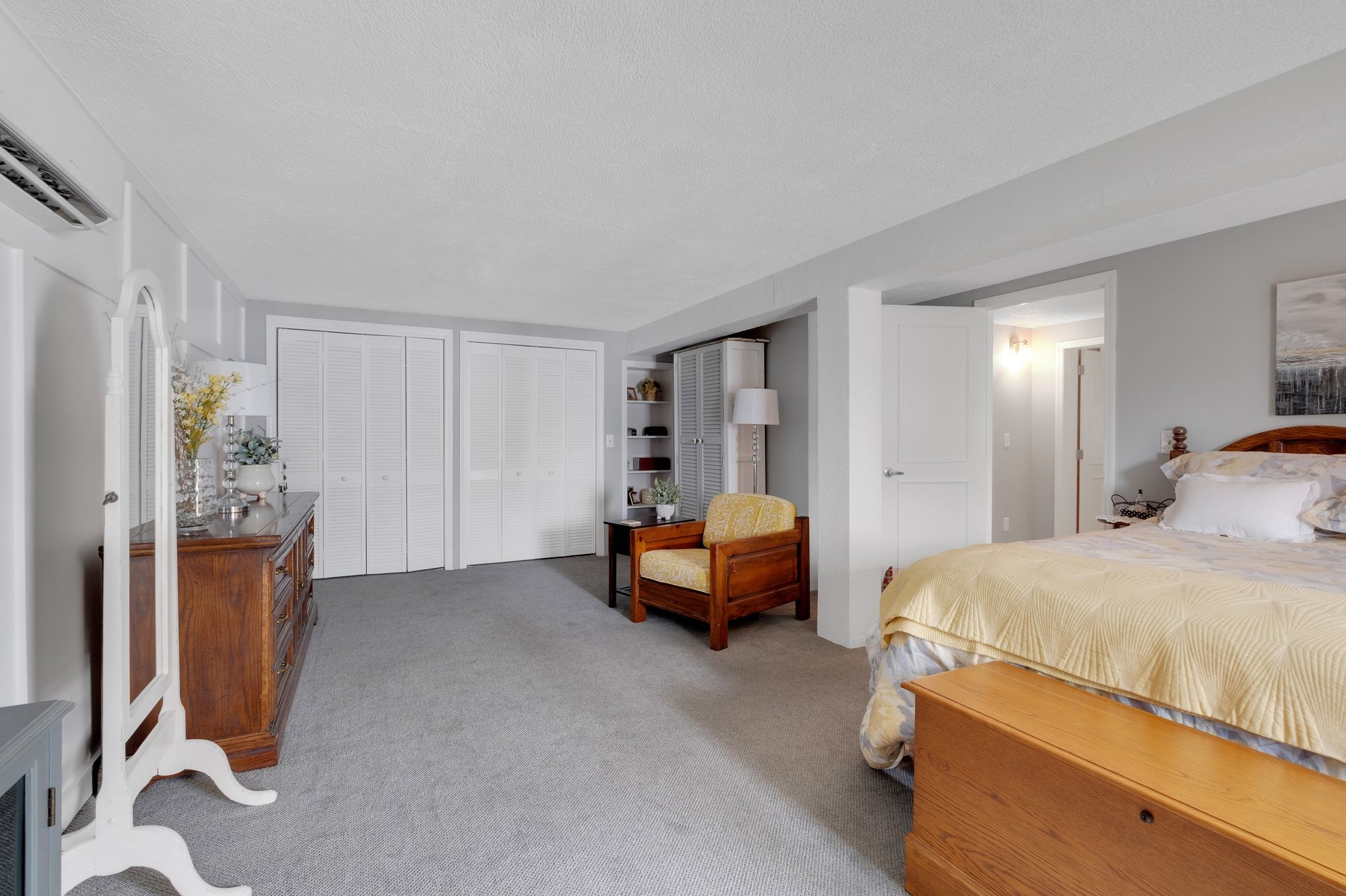 103 Shore Hill Cir