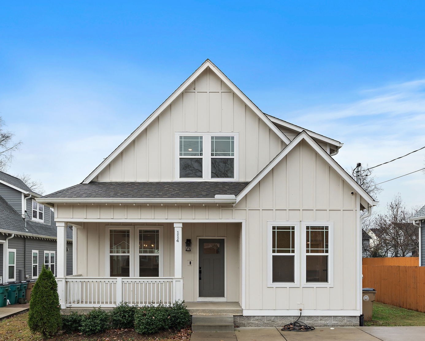114 Lanier Dr