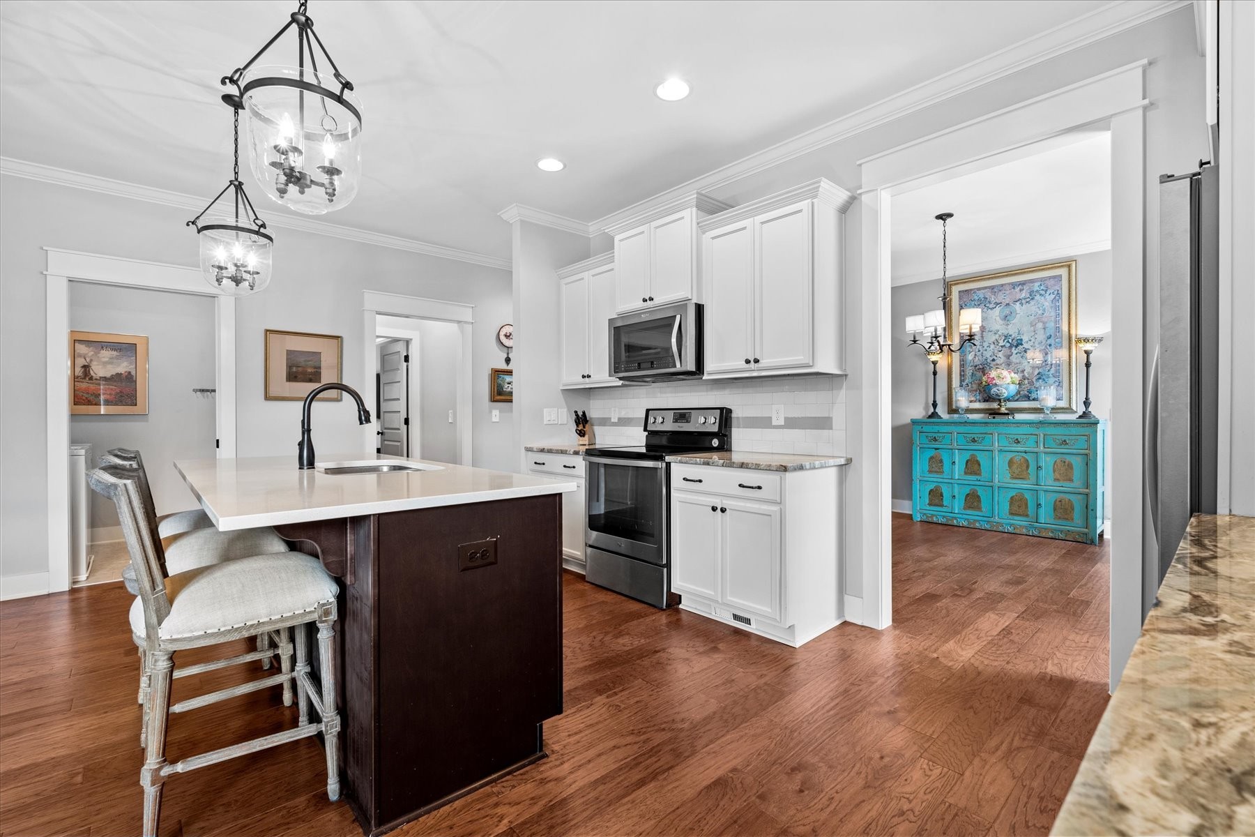 205 Everett Ct