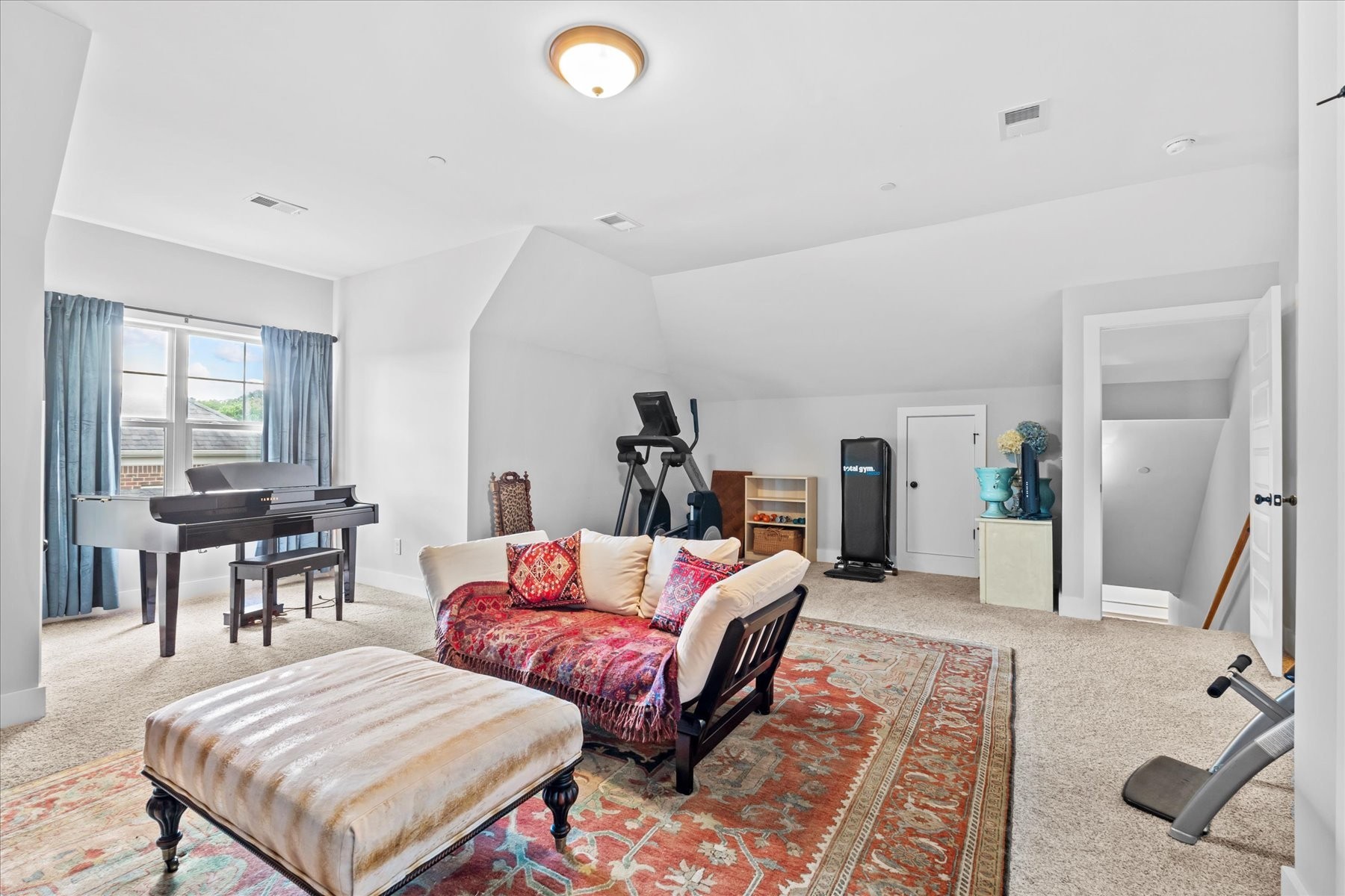 205 Everett Ct