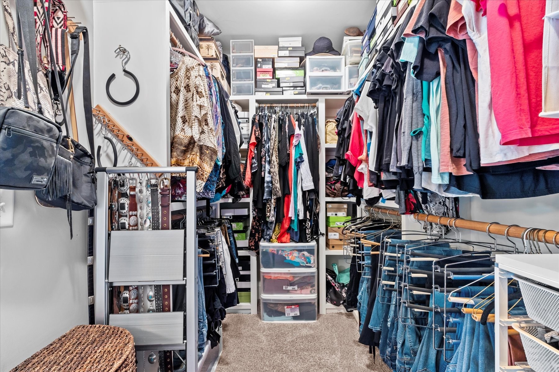 205 Everett Ct