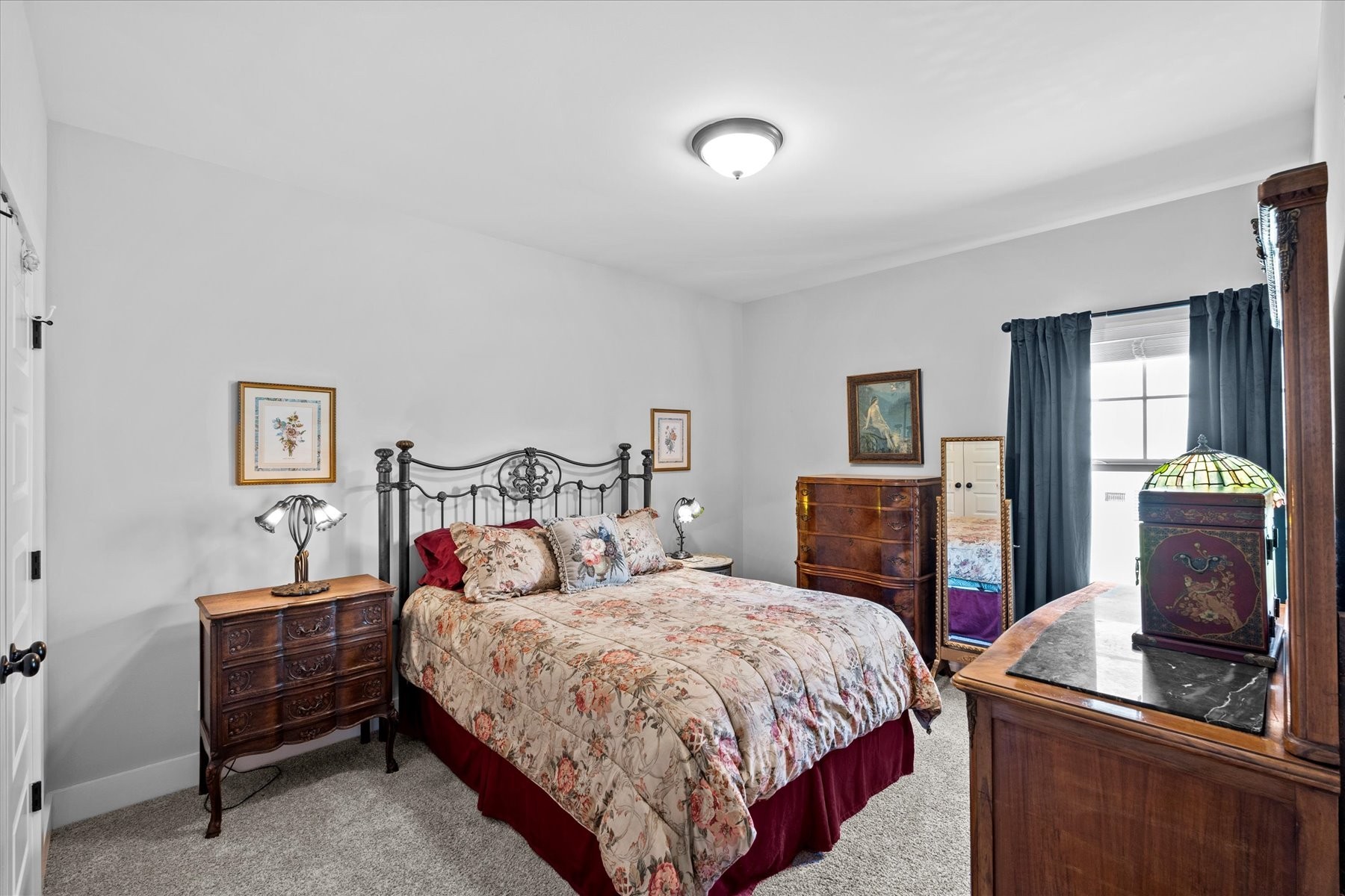 205 Everett Ct
