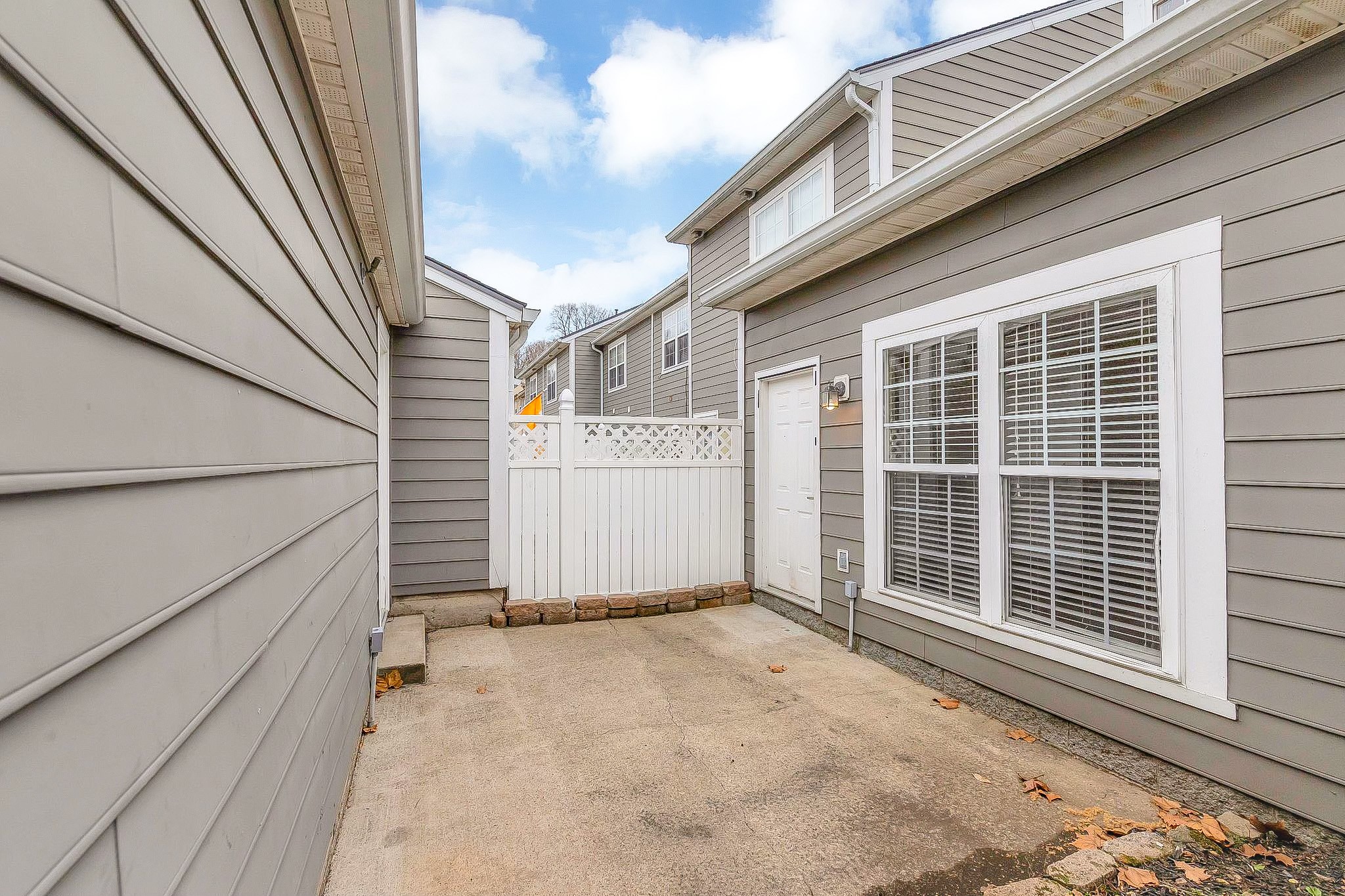 8301 Saint Danasus Dr