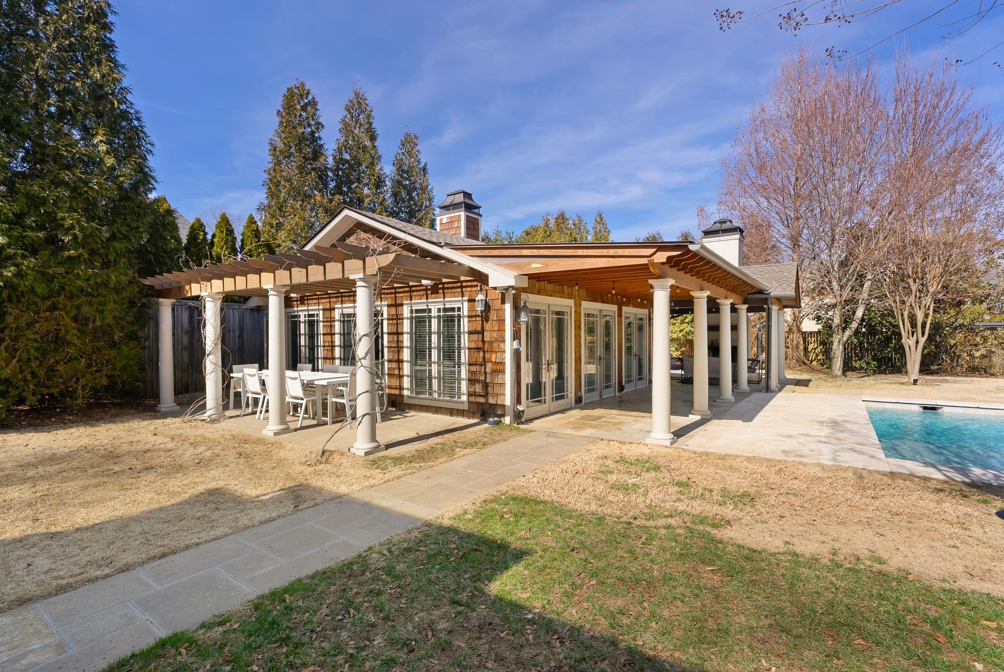 126 Brookfield Ave