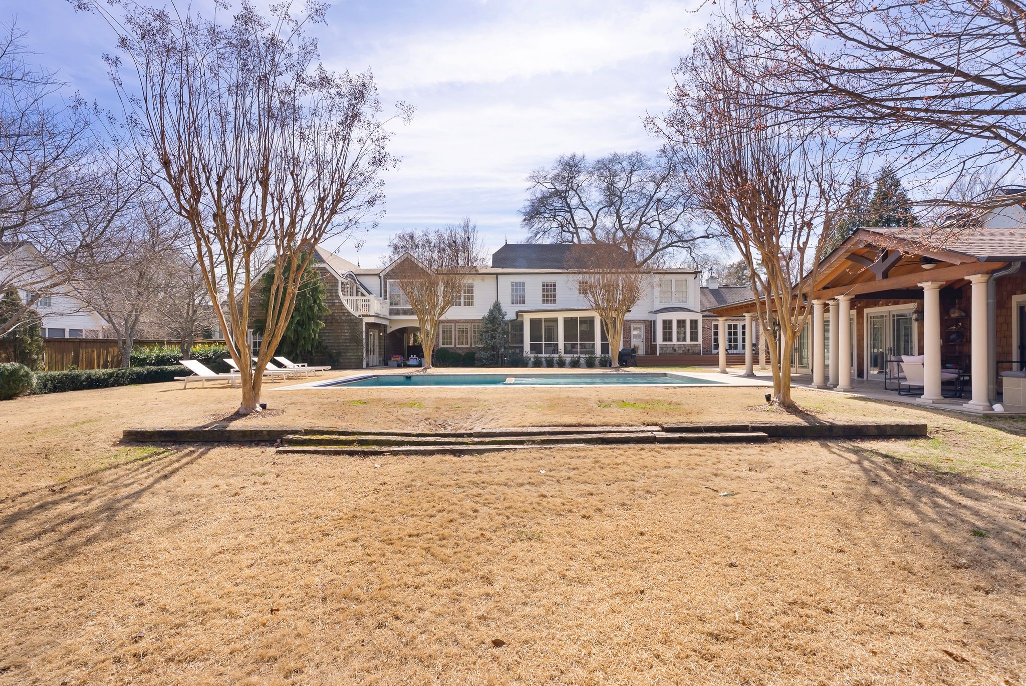 126 Brookfield Ave