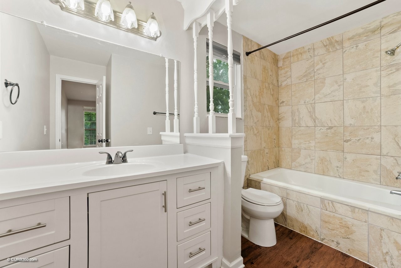 104 Jacksons Retreat Ct