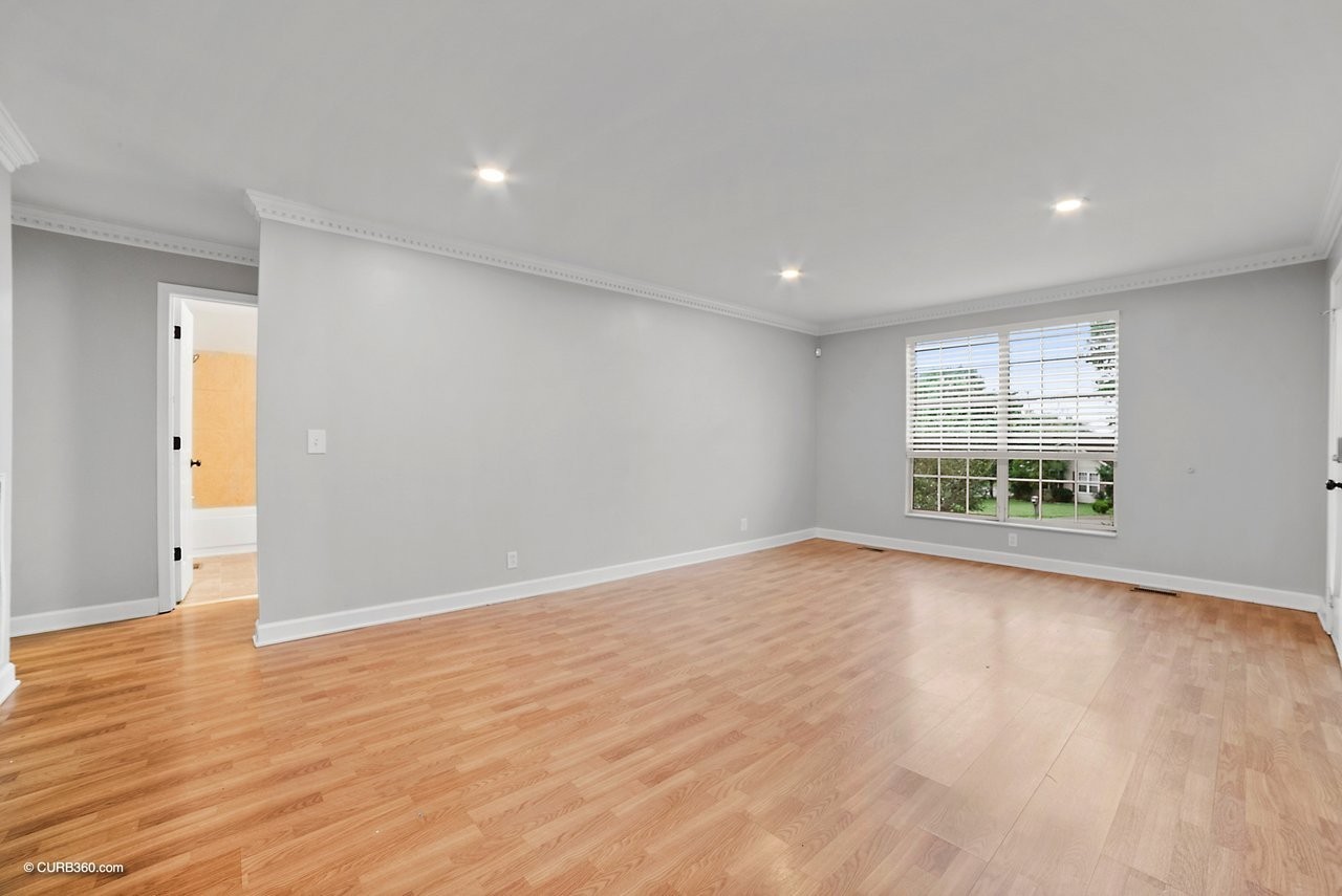 104 Jacksons Retreat Ct