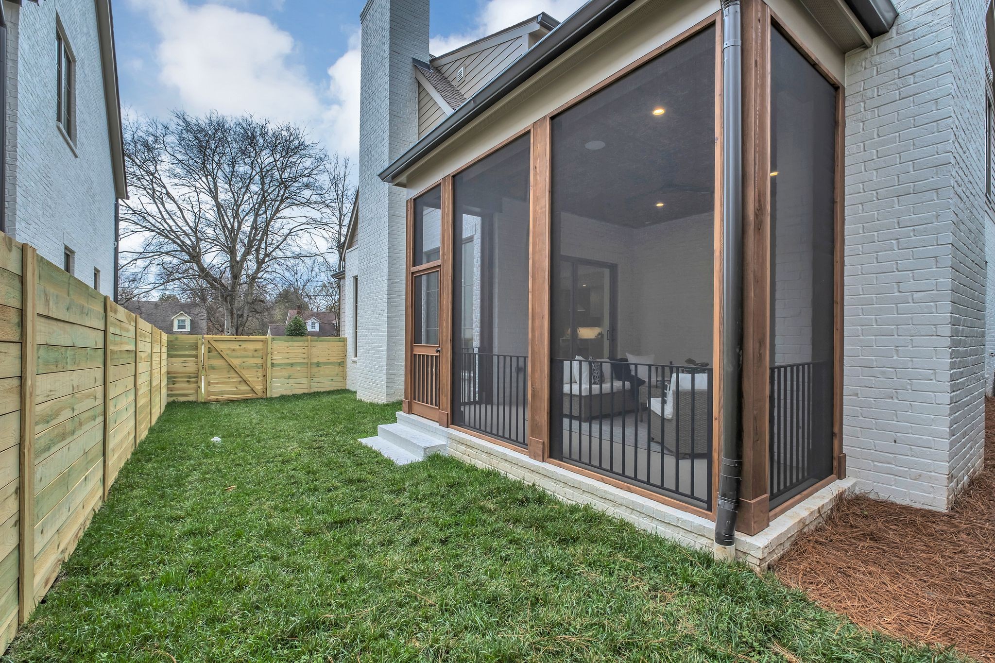 3706 Granny White Pike