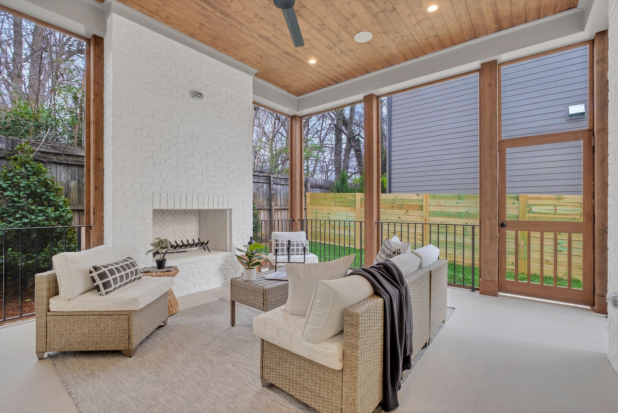 3706 Granny White Pike