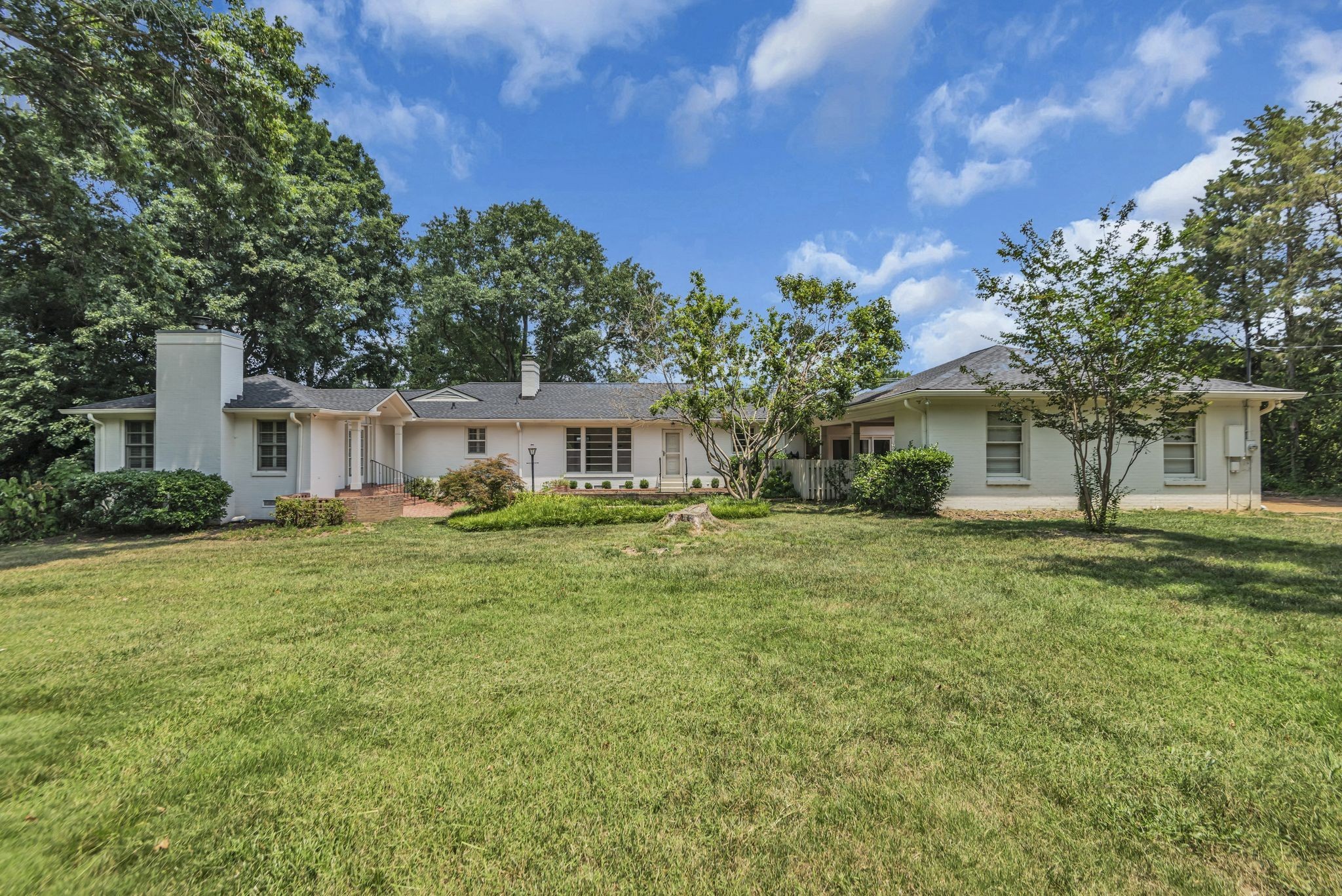 1209 Tyne Blvd