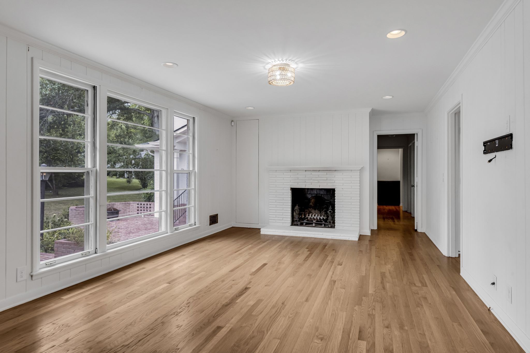 1209 Tyne Blvd
