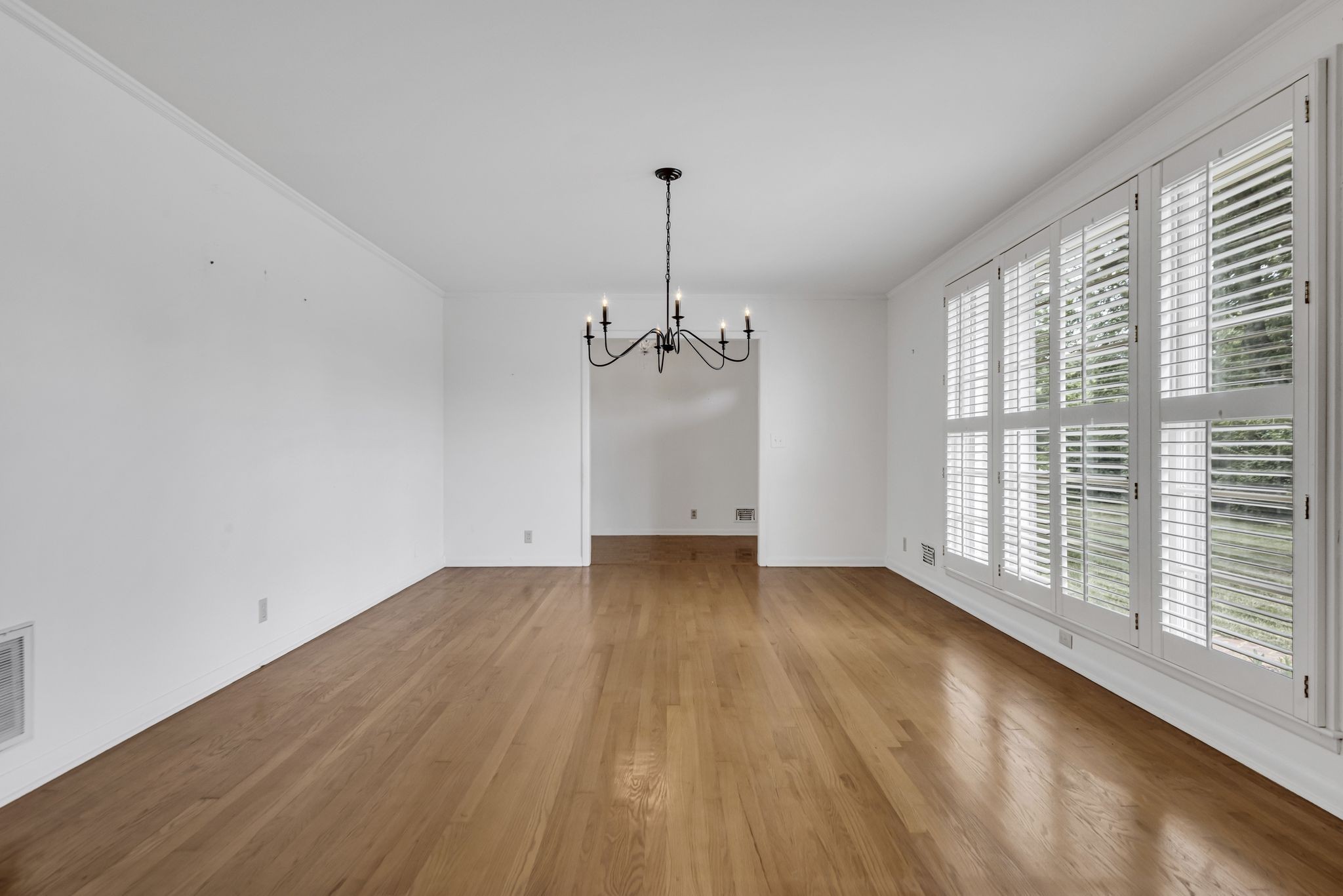 1209 Tyne Blvd