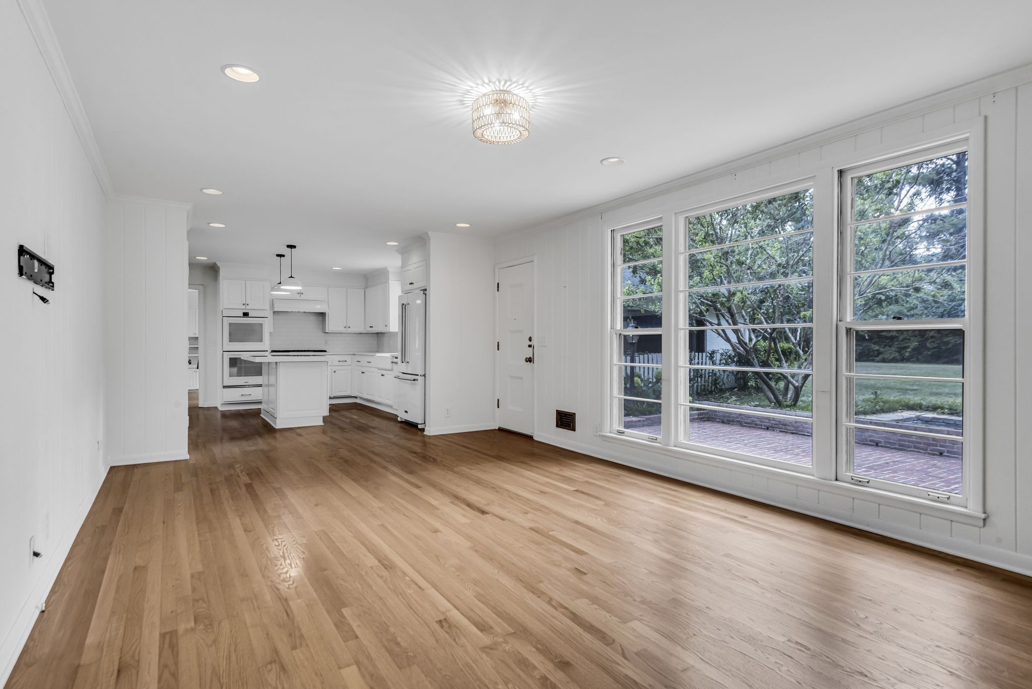 1209 Tyne Blvd