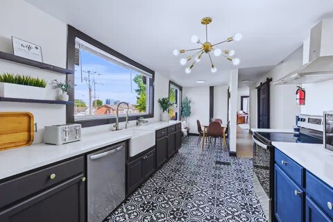 1816 Jo Johnston Ave