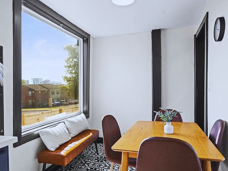 1816 Jo Johnston Ave