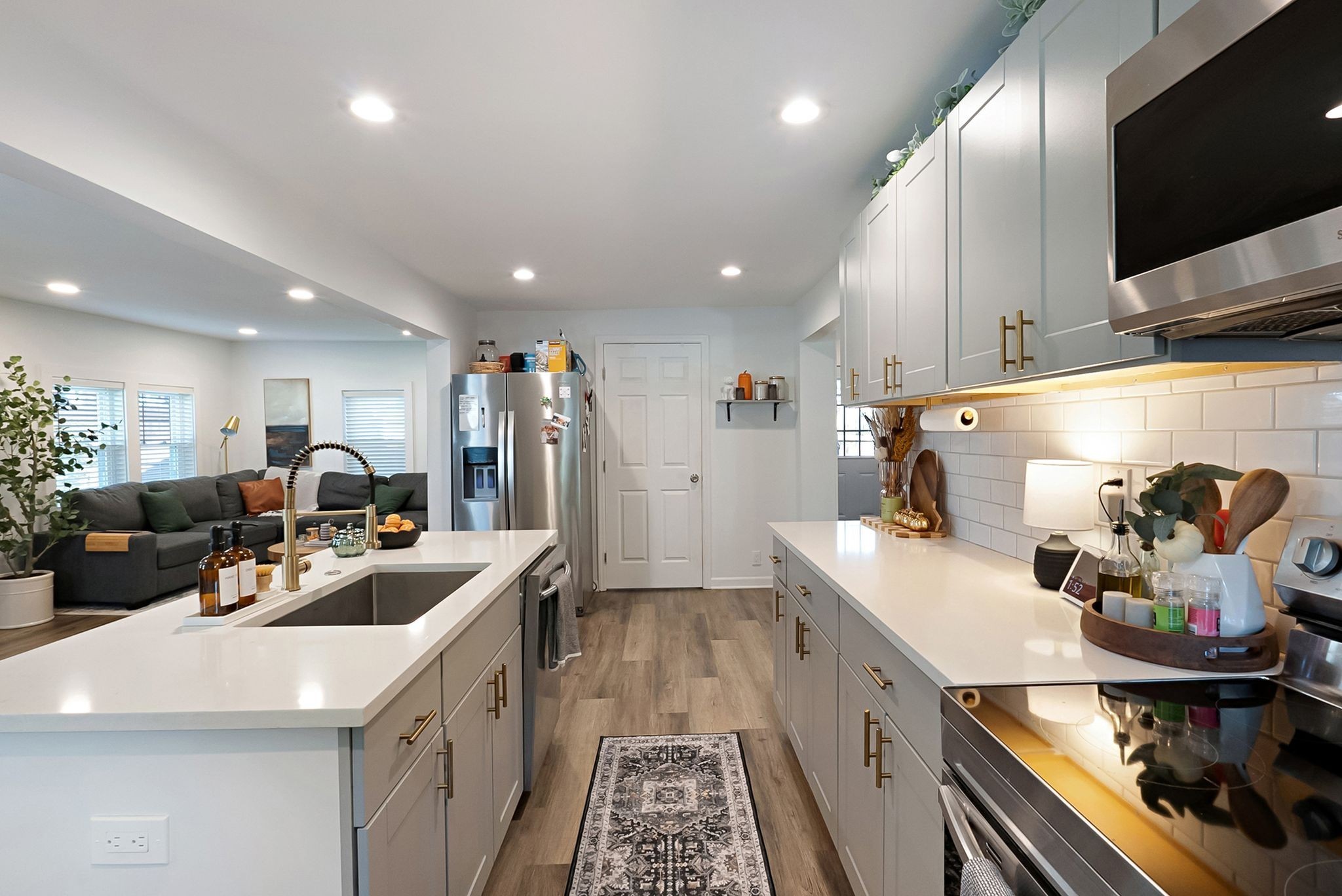 302 DuPont Ave