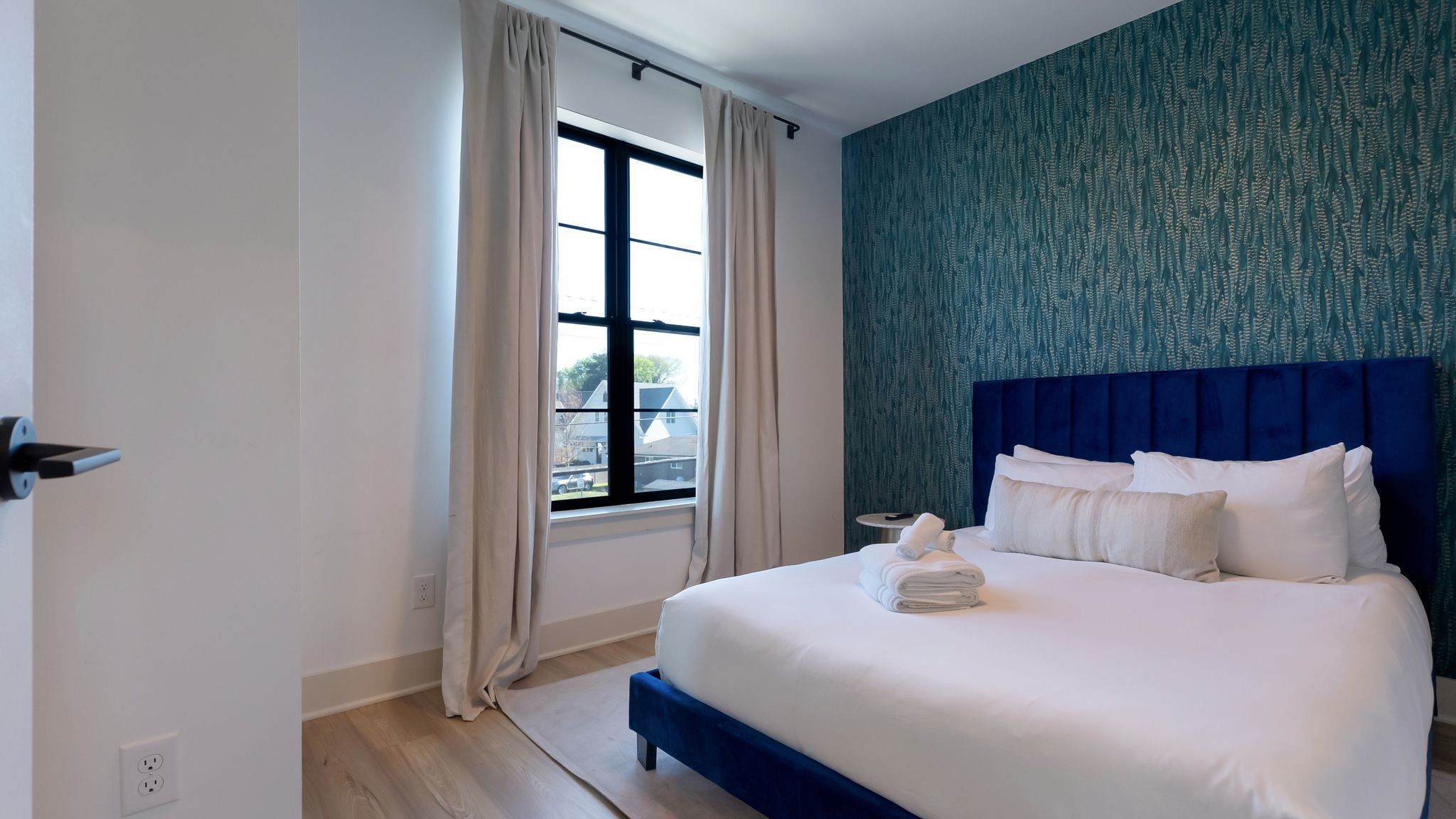 402 Cleveland St Unit: 3