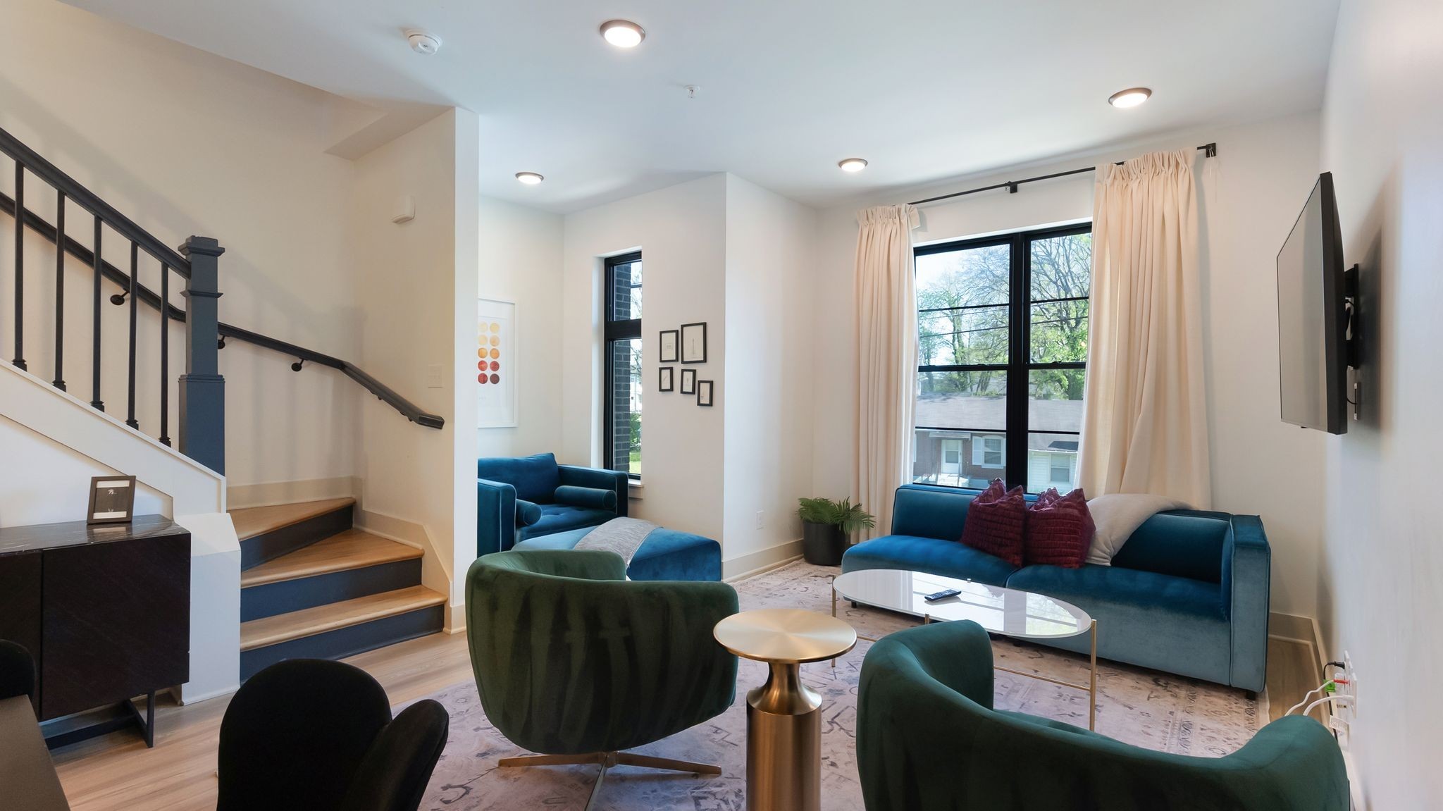 402 Cleveland St Unit: 3