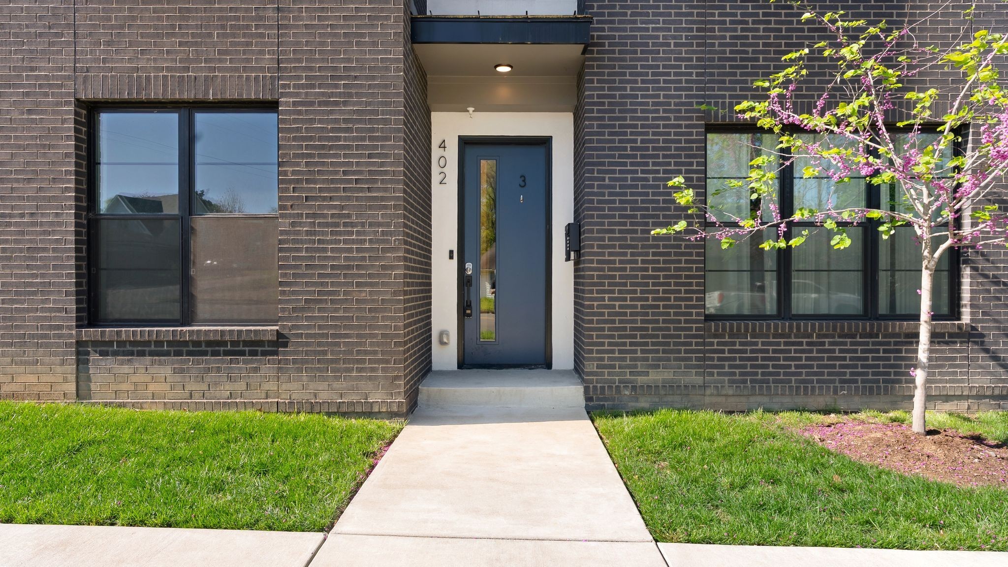 402 Cleveland St Unit: 3