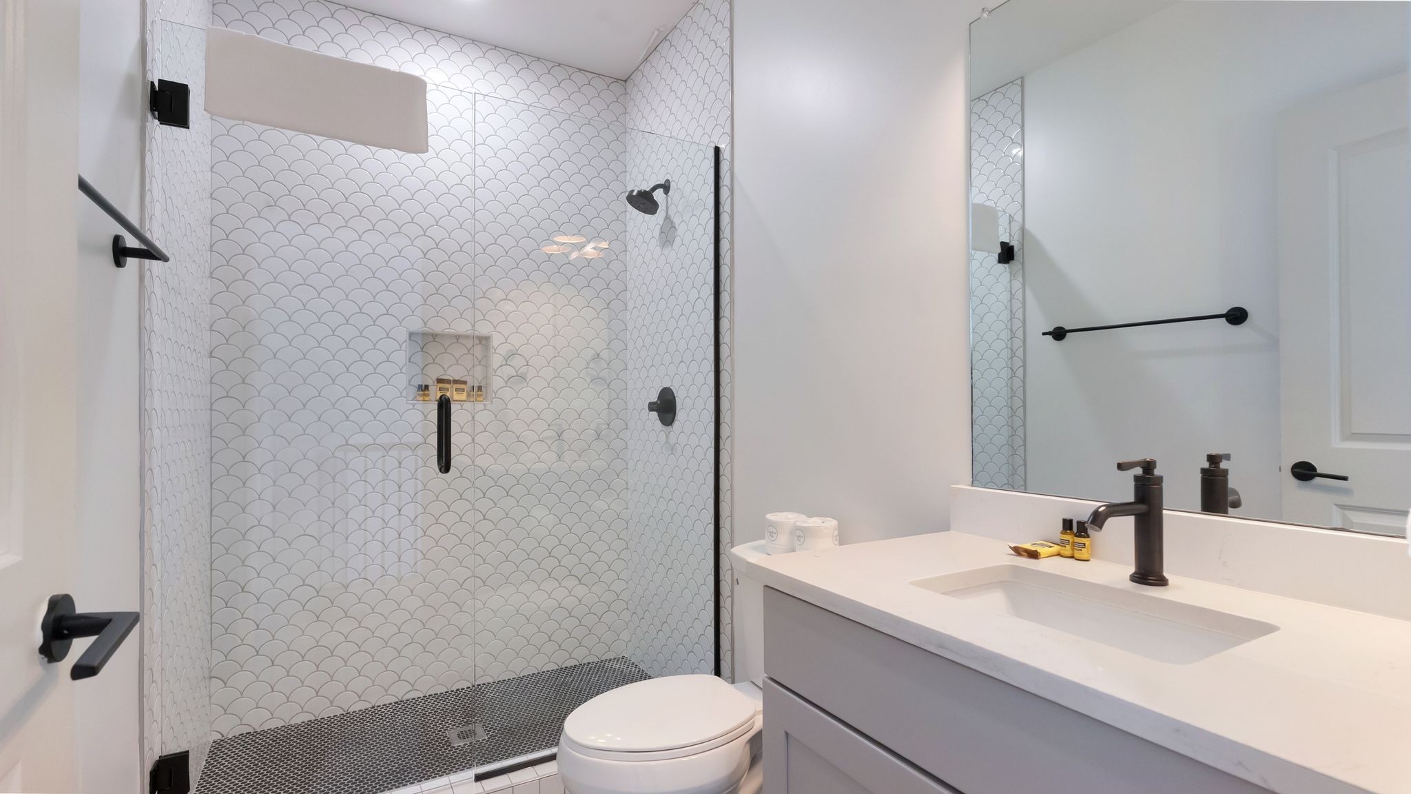 402 Cleveland St Unit: 3