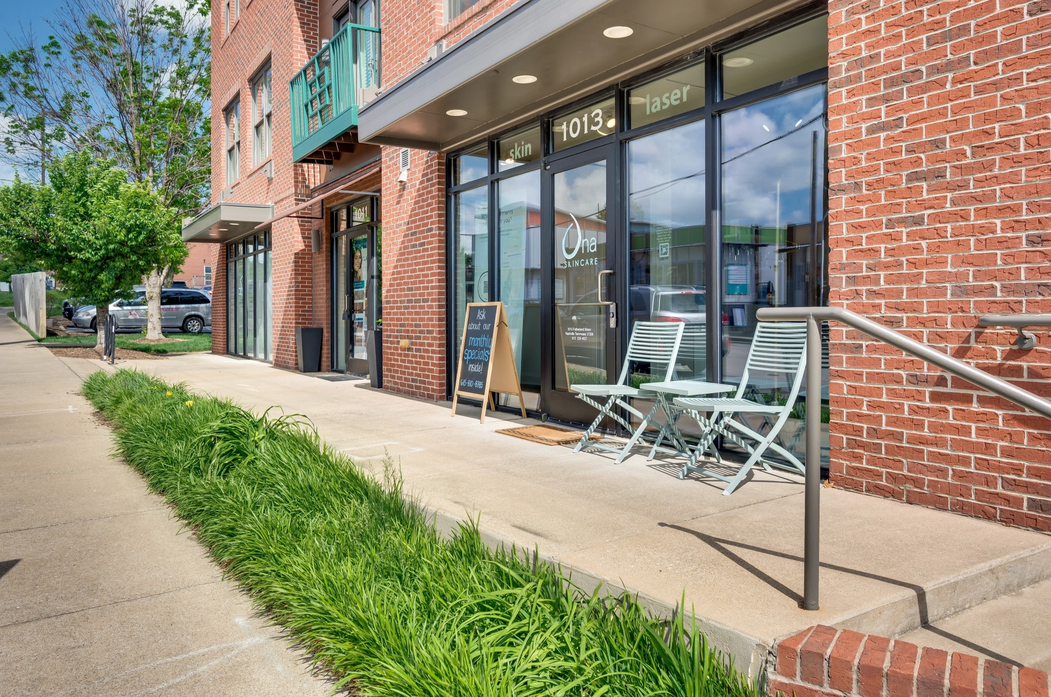 939 Russell St Unit: 16