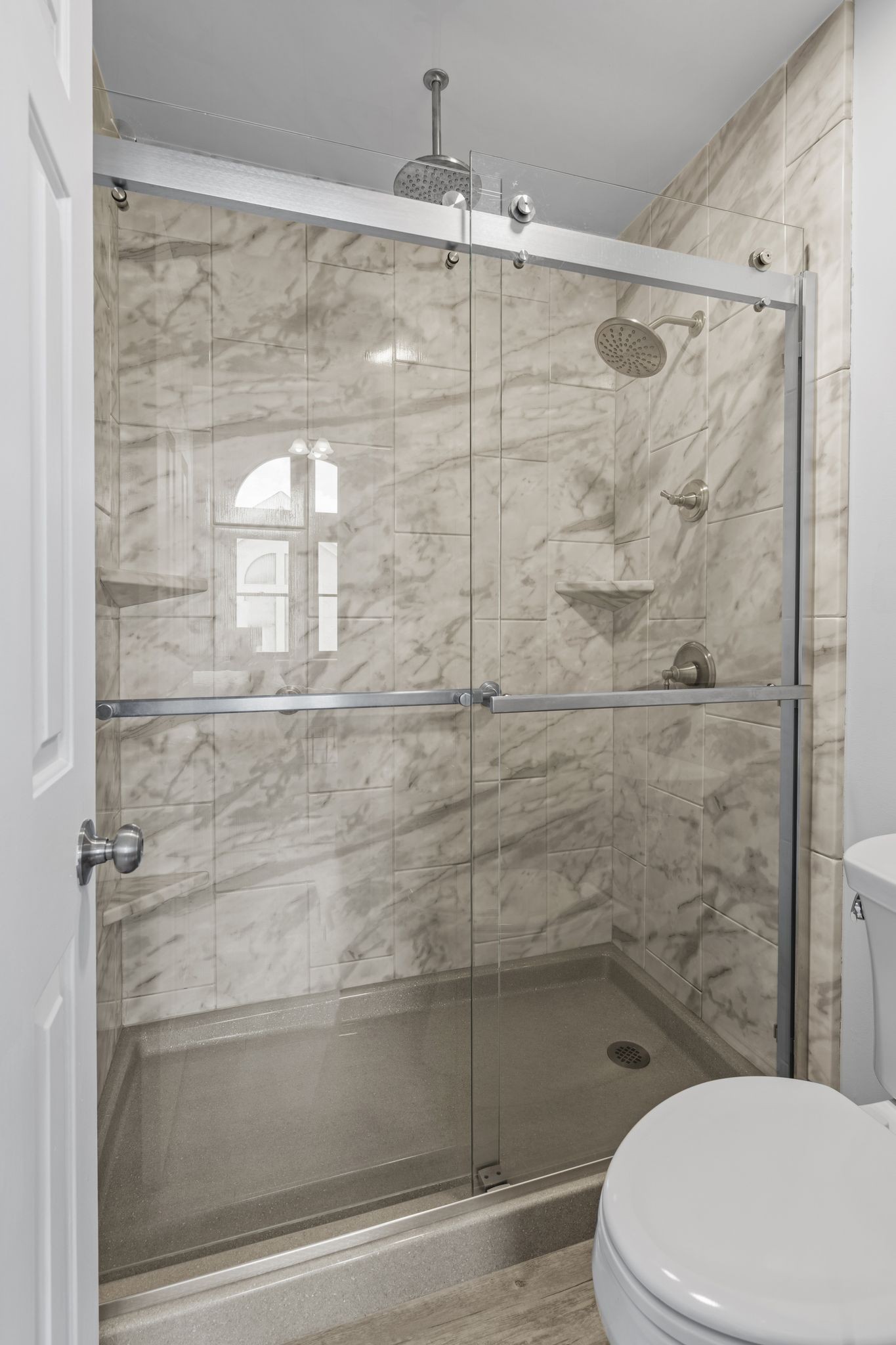 939 Russell St Unit: 16