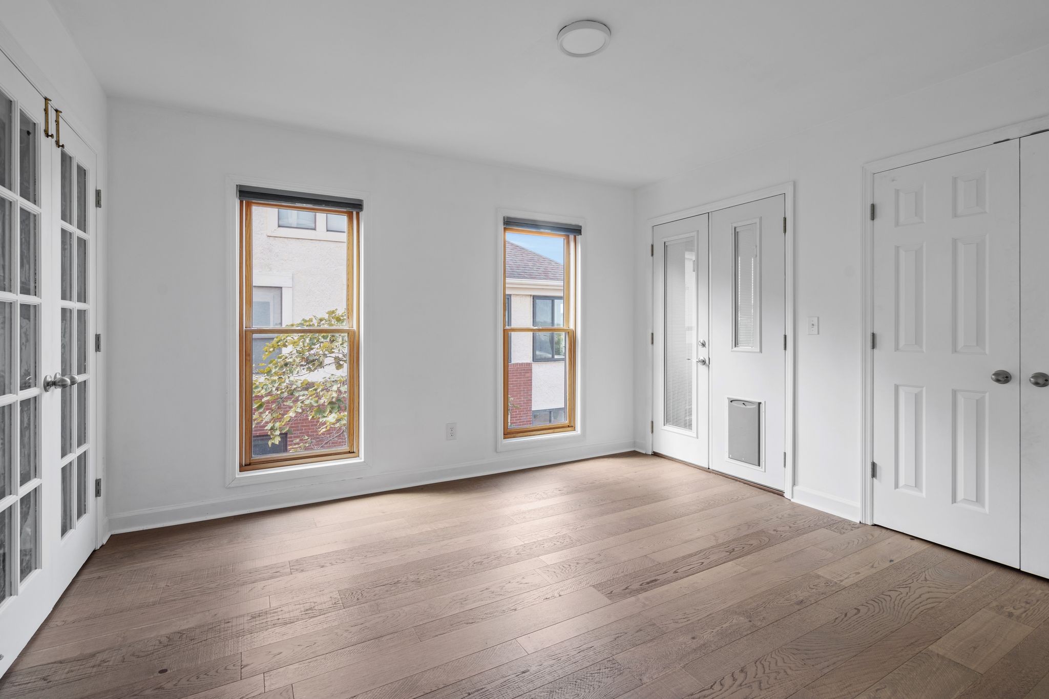 939 Russell St Unit: 16