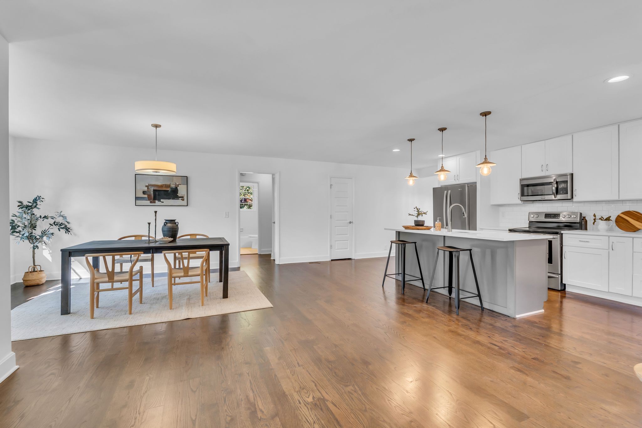 1100 Grandview Dr