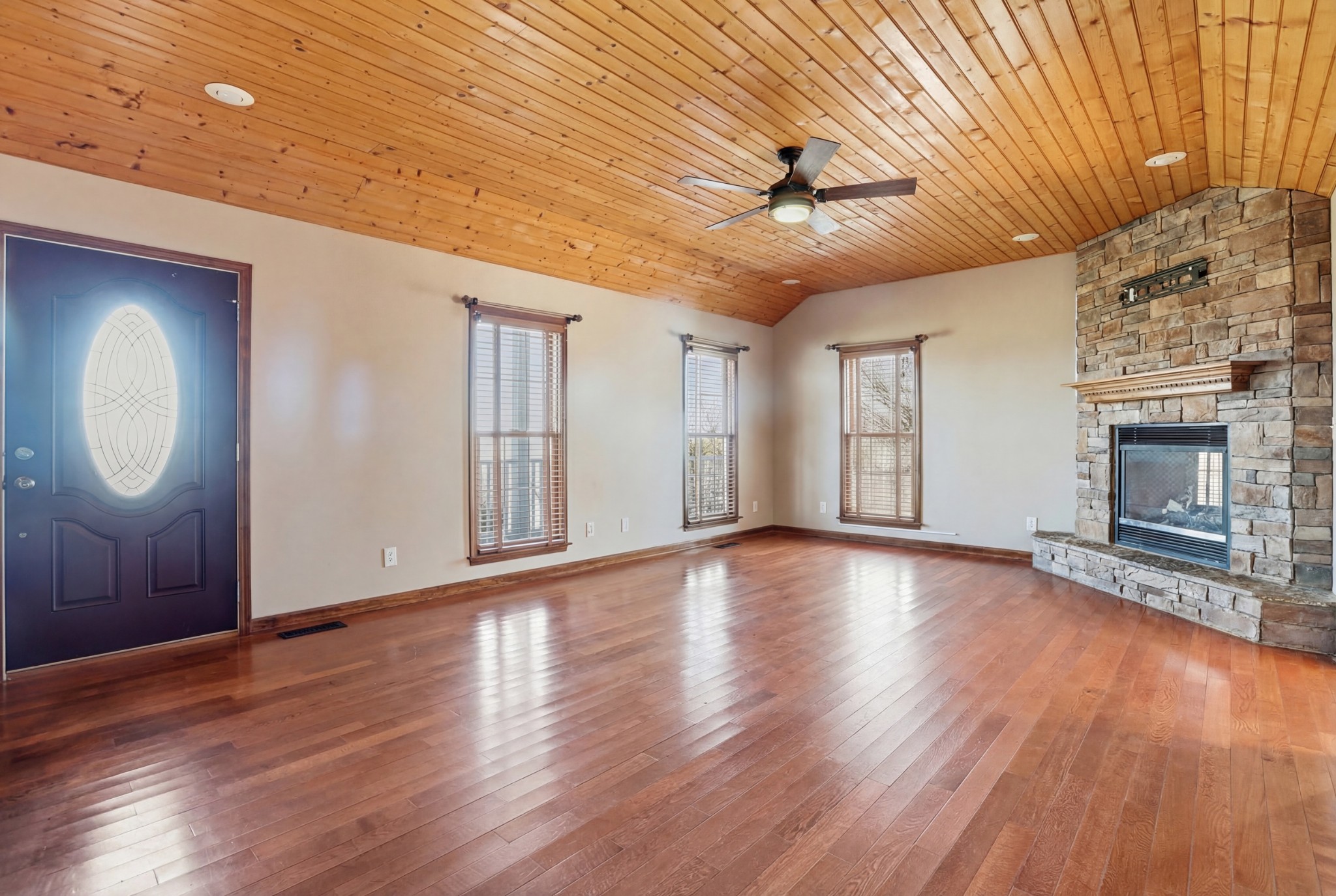 450 Drowning Creek Rd