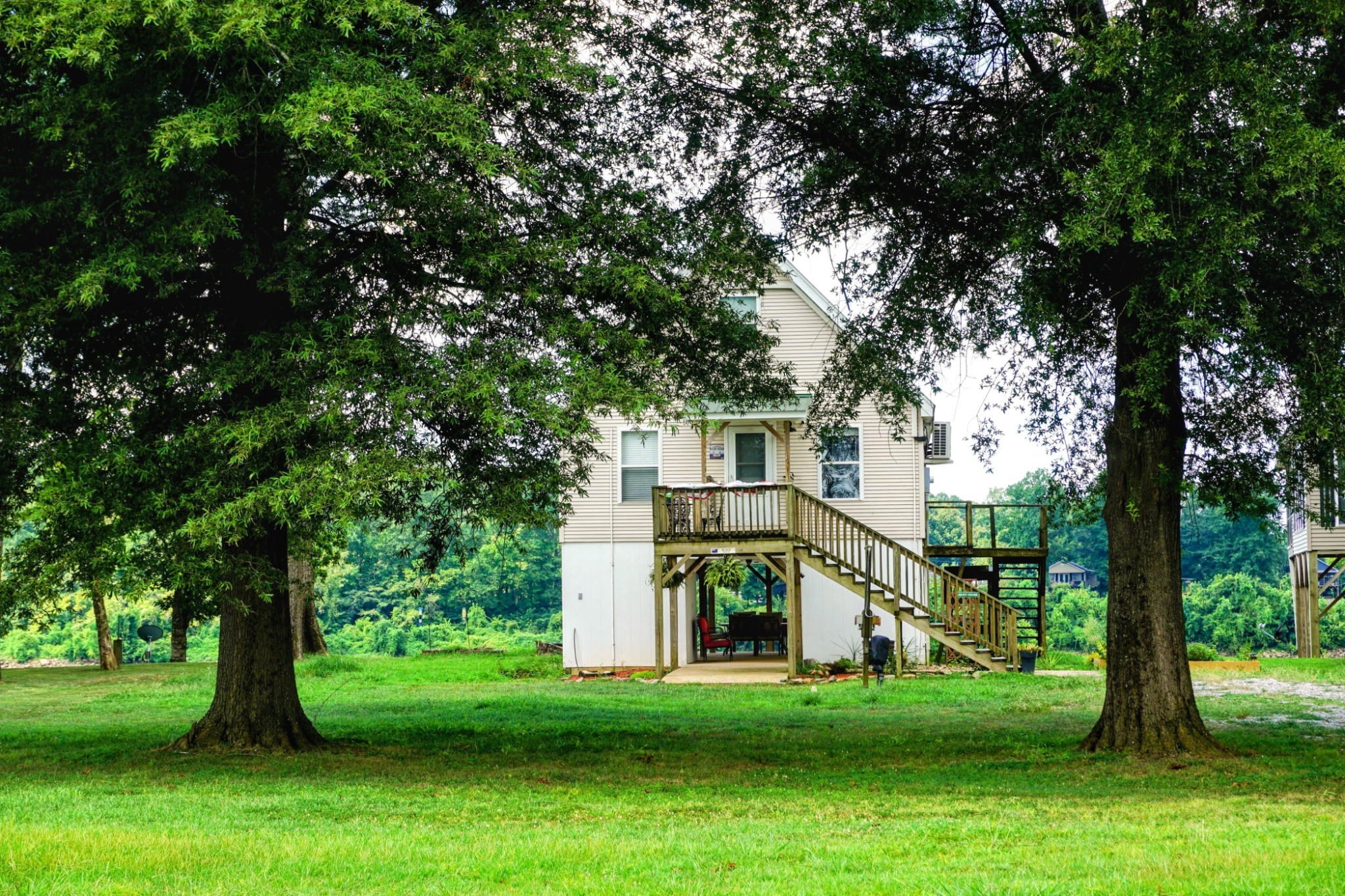865 Arnold Ln
