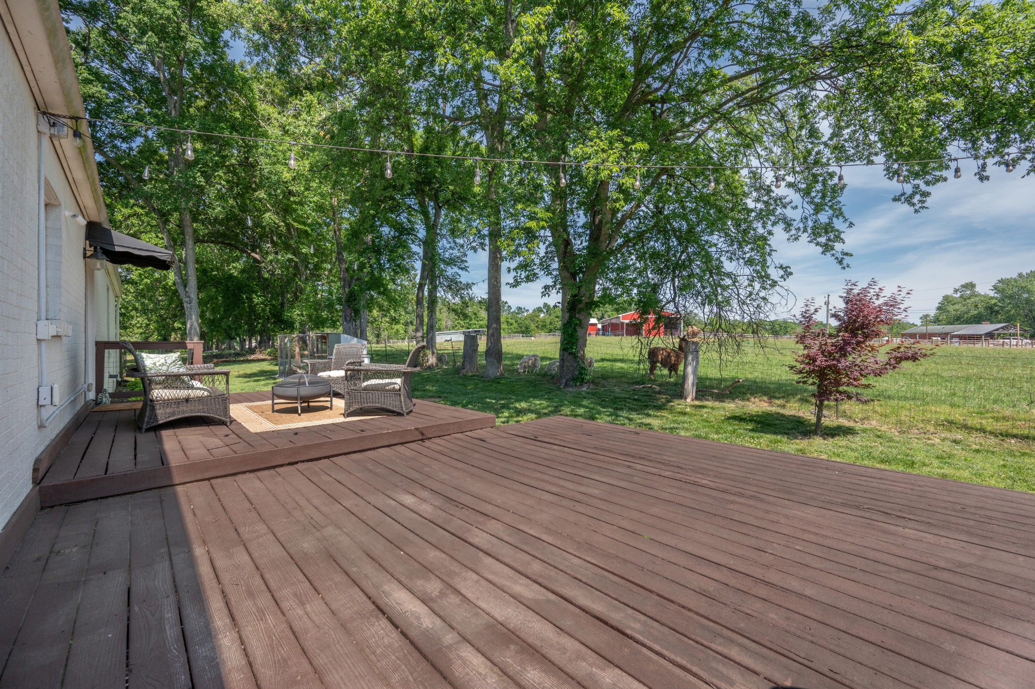 209 Academy Rd