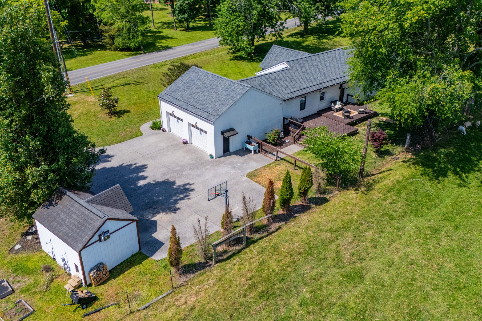 209 Academy Rd