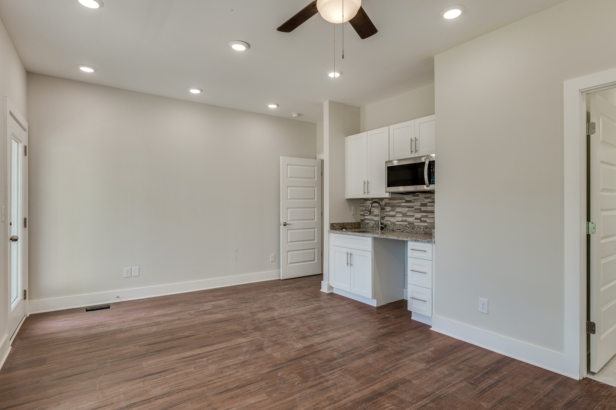 6204 Morrow Rd Unit: B